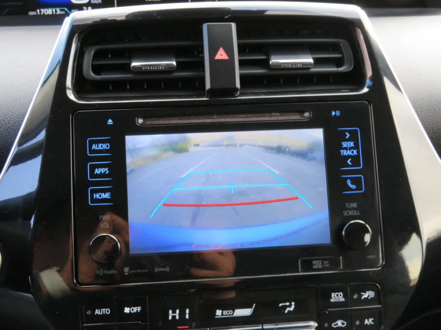 2018 Toyota Prius Prime image indicator(7)