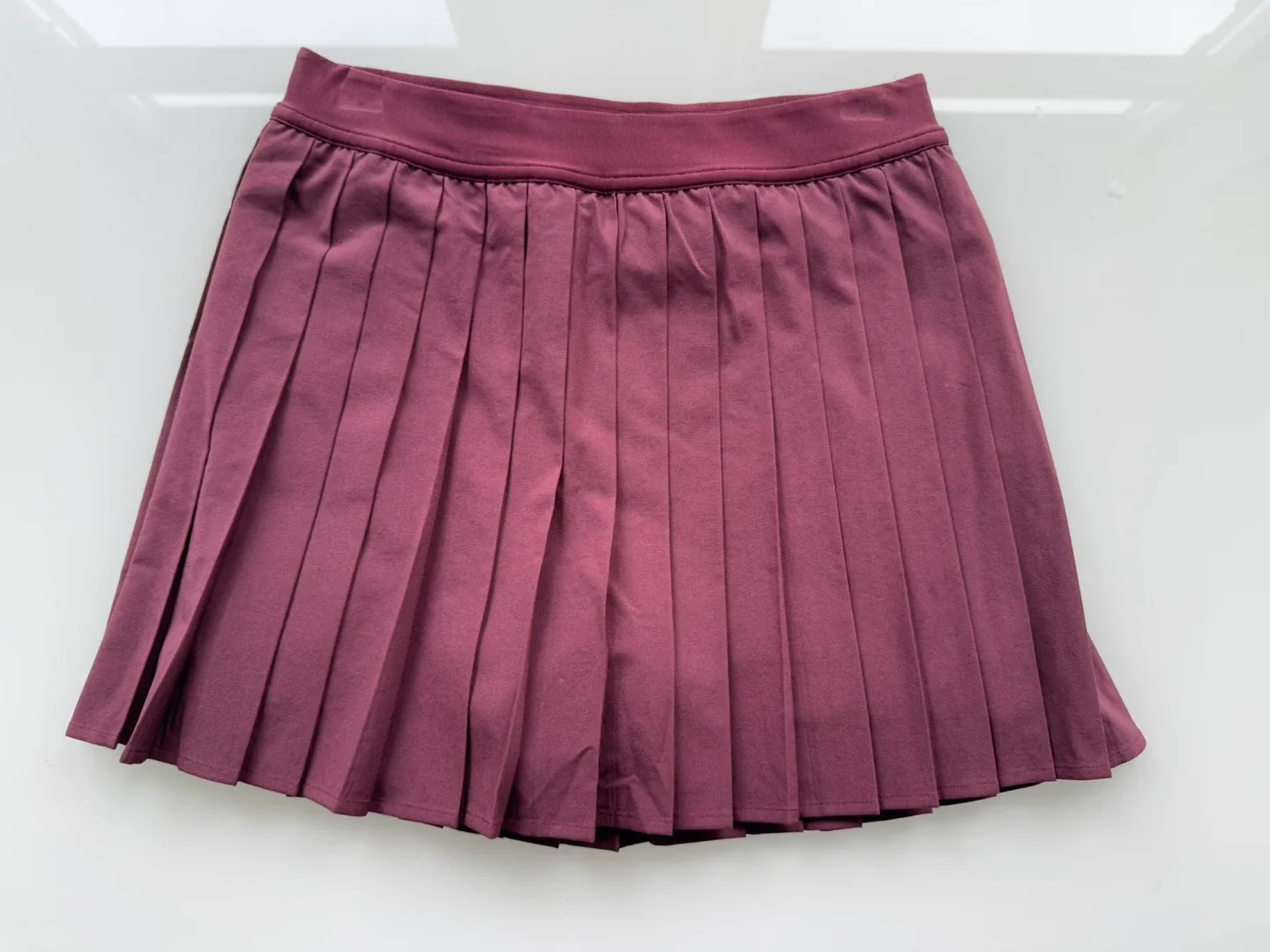 Lululemon High-Rise Pleated Tennis Skirt - Size 4 image indicator(2)