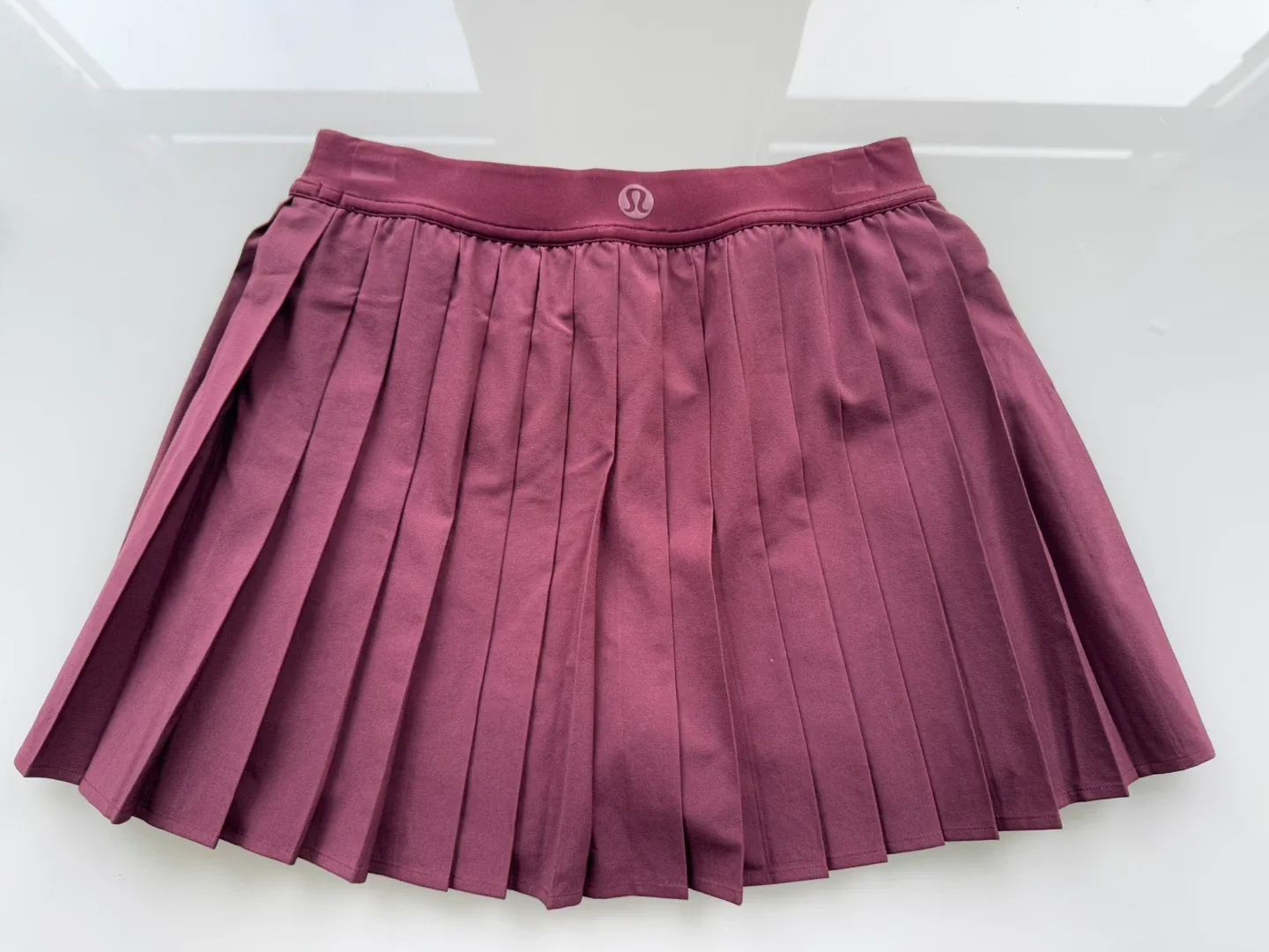 Lululemon High-Rise Pleated Tennis Skirt - Size 4 image indicator(3)