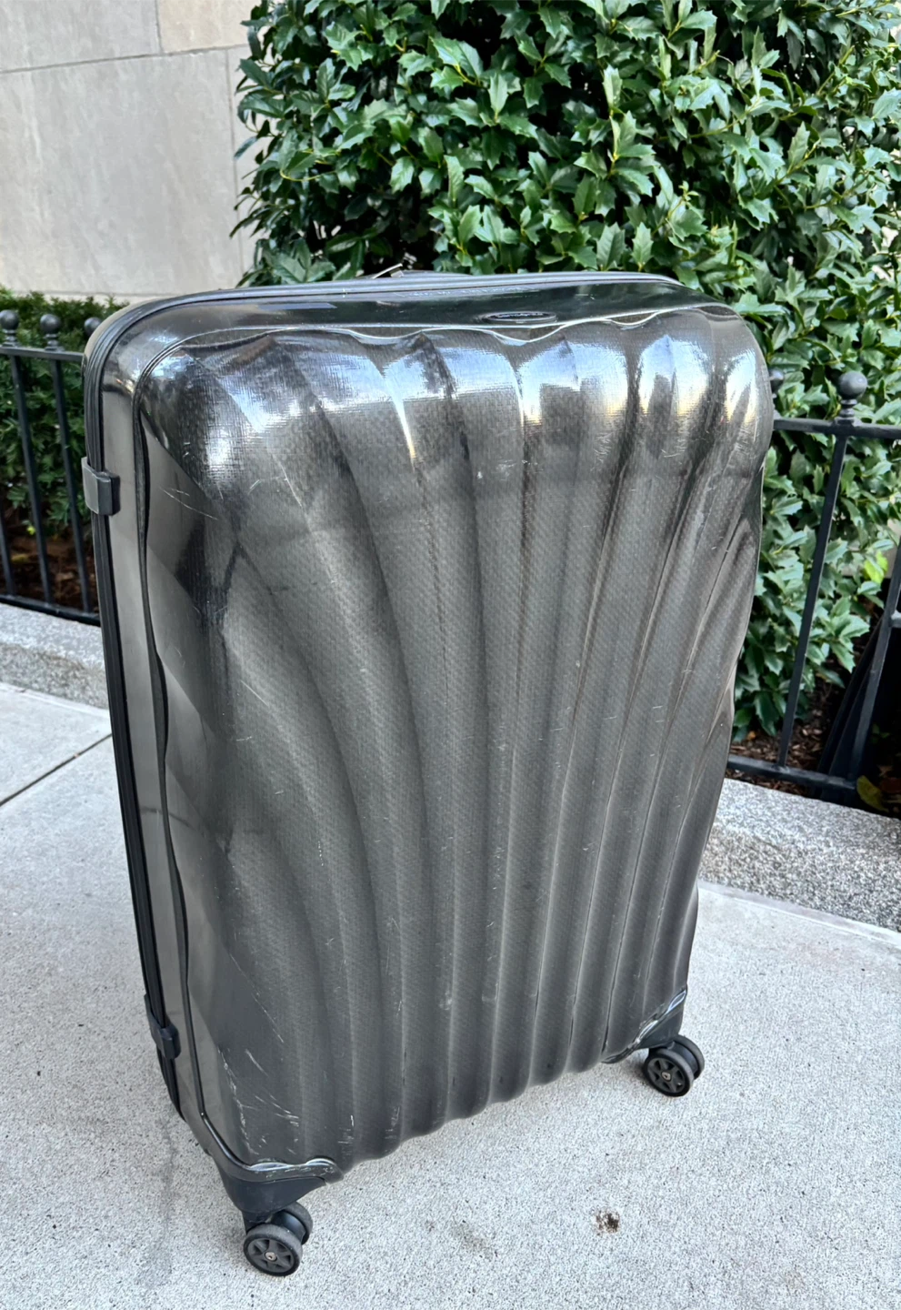 C-LITE Samsonite Light Large  Spinner  Luggage