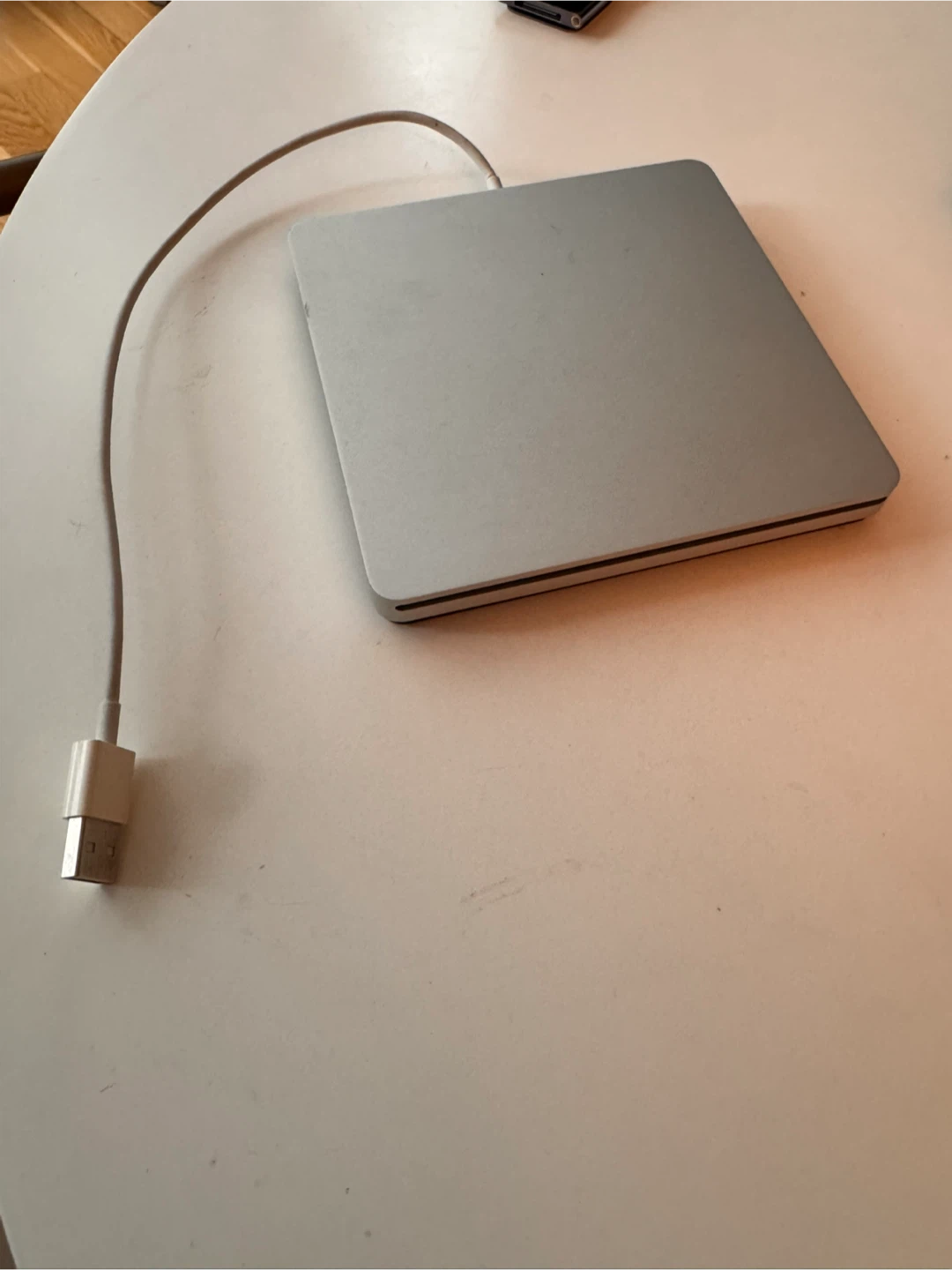 Apple SuperDrive External USB Drive - photo 2