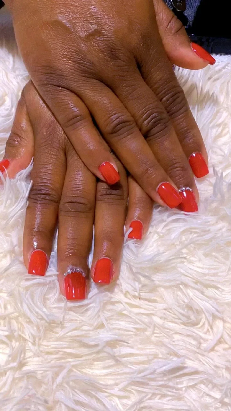 Je offre le service de beauté image indicator(2)