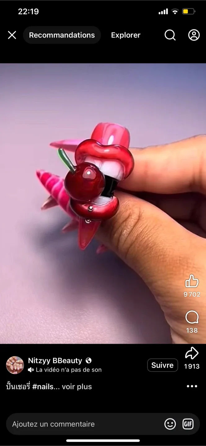 Je offre le service de beauté image indicator(6)