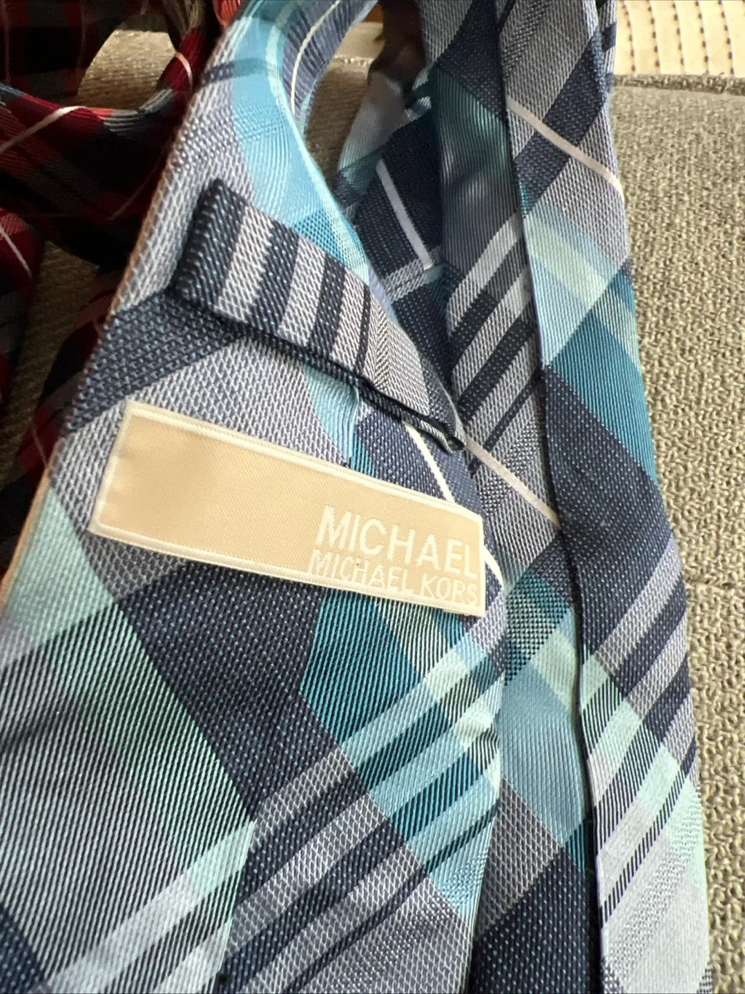 Set of 3 Assorted Plaid Ties image indicator(6)