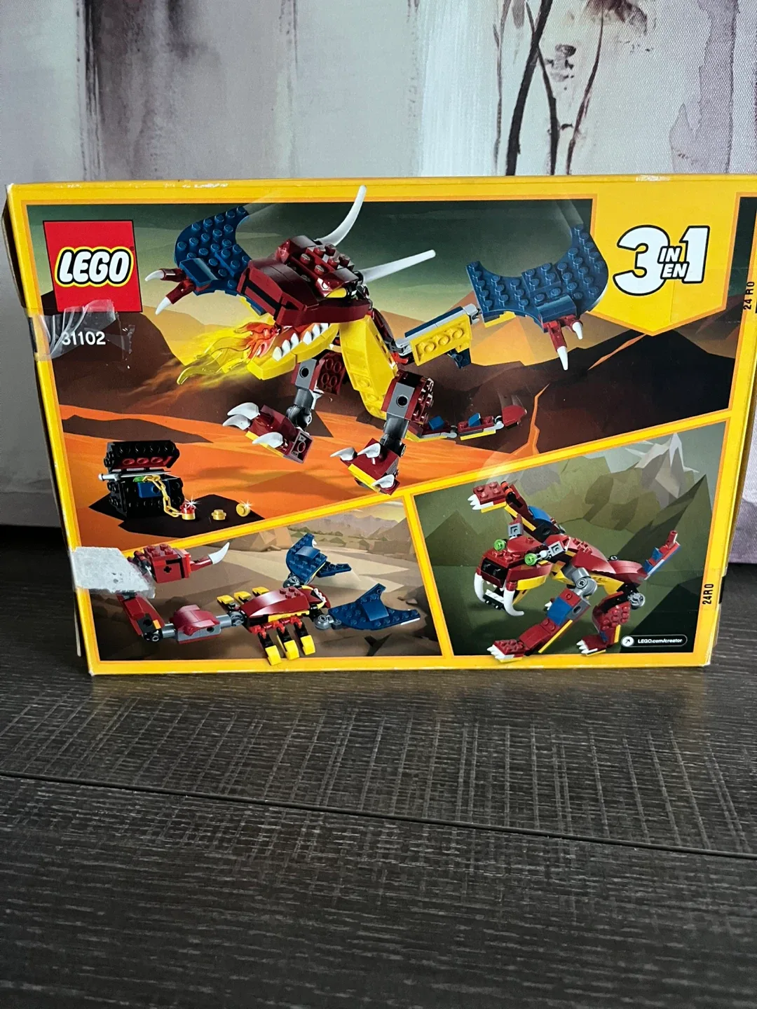 LEGO Creator 3in1 Fire Dragon 31102 image indicator(2)