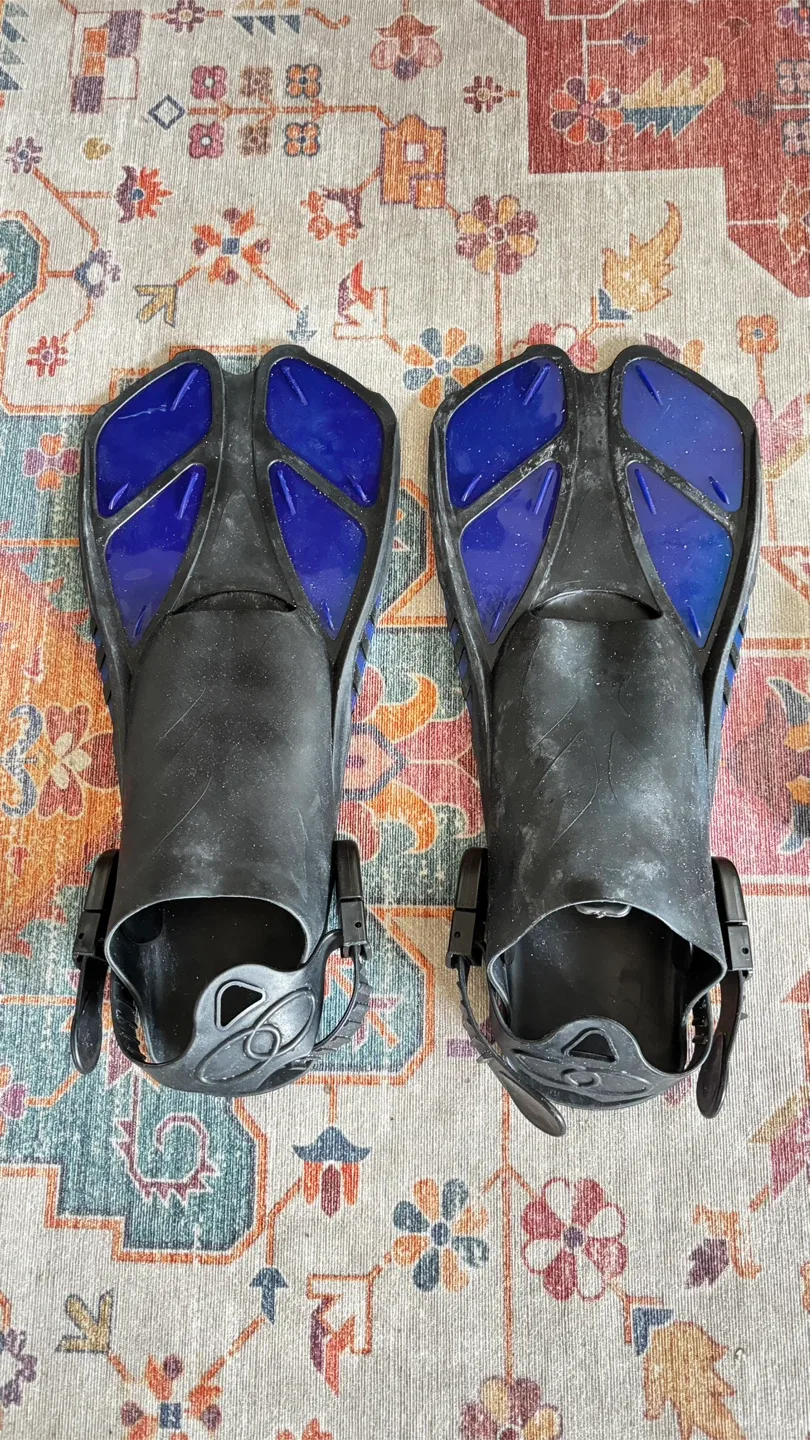 Diving Fins - Size ML/XL (Men's 9-13)