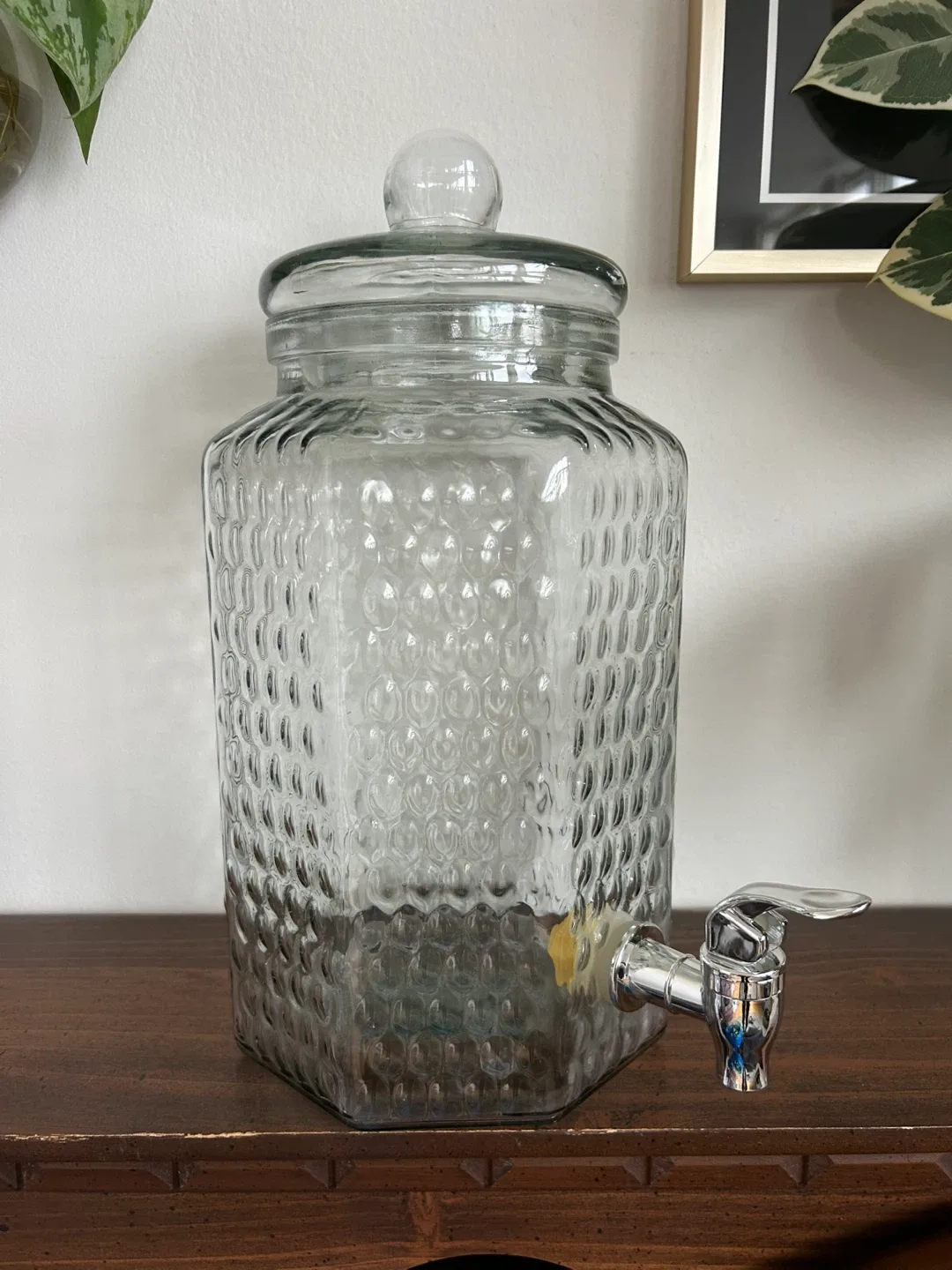 Glass Beverage Dispenser with Spigot