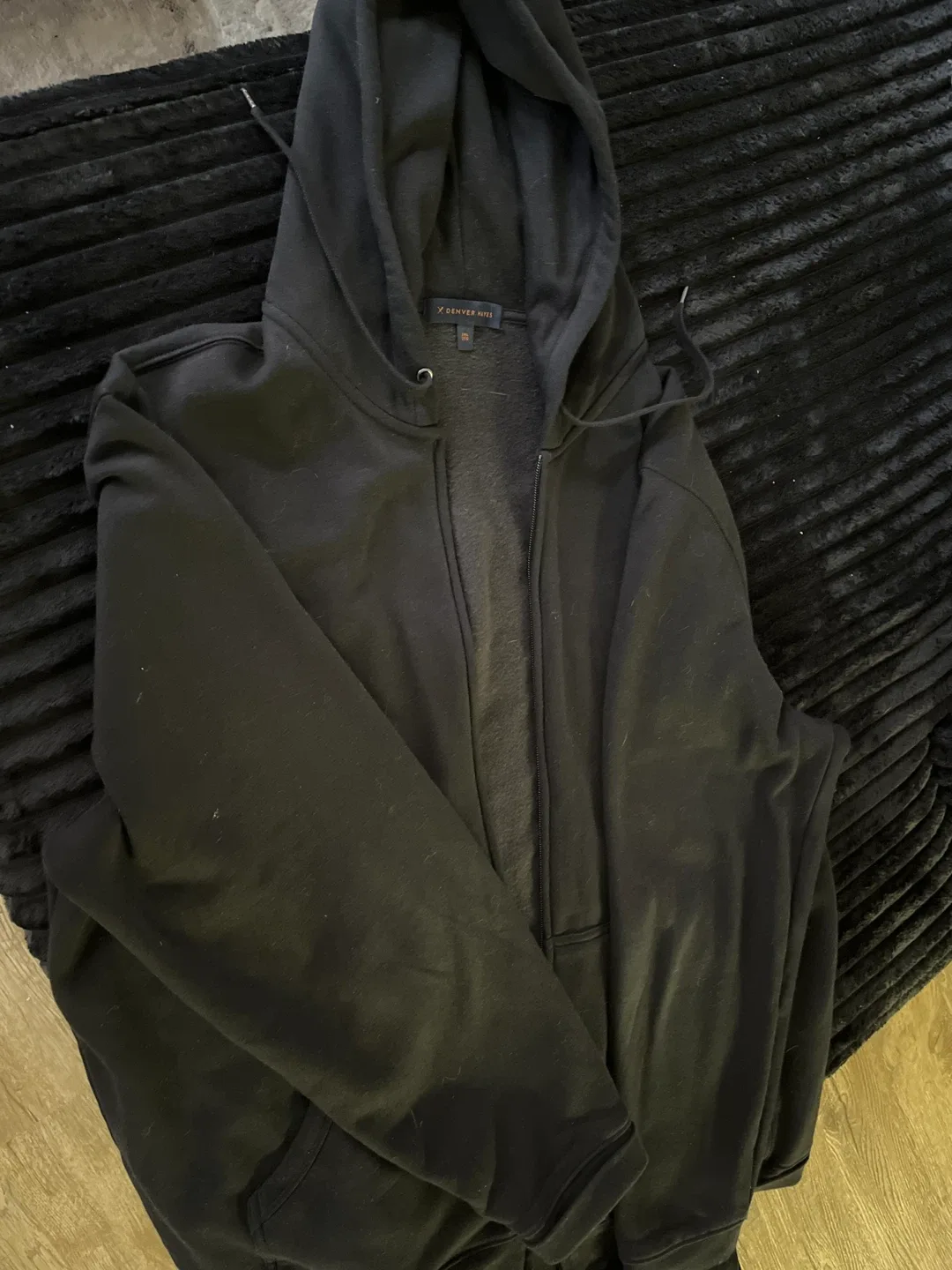 Denver Hayes Black Zip-Up Hoodie - Size 2XL