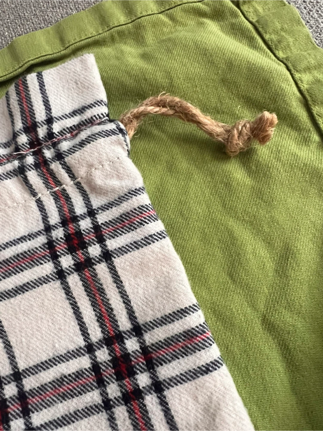 Plaid Drawstring Bag - Gift Bag - photo 5