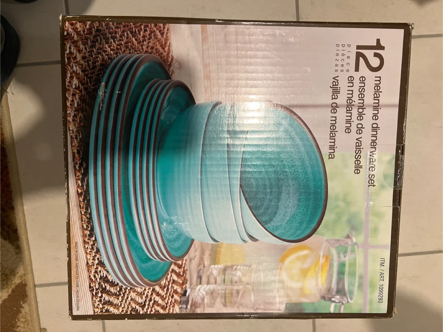 12-Piece Melamine Dinnerware Set - New in Box!
