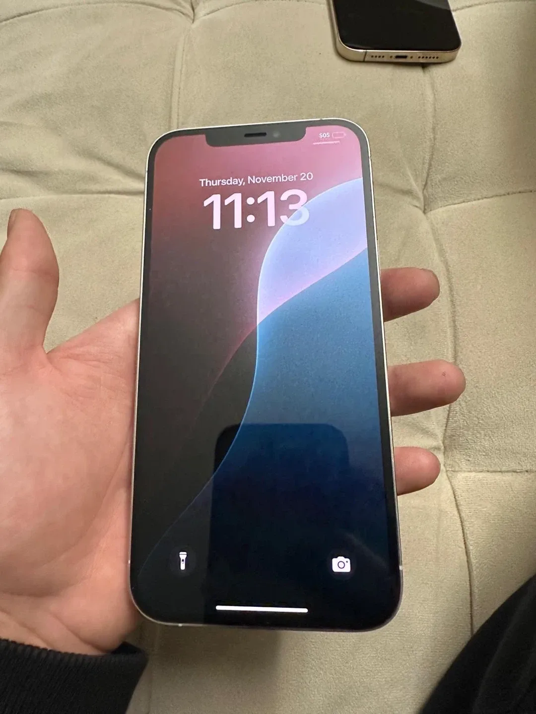 iPhone 12 Pro Max 128GB image indicator(2)