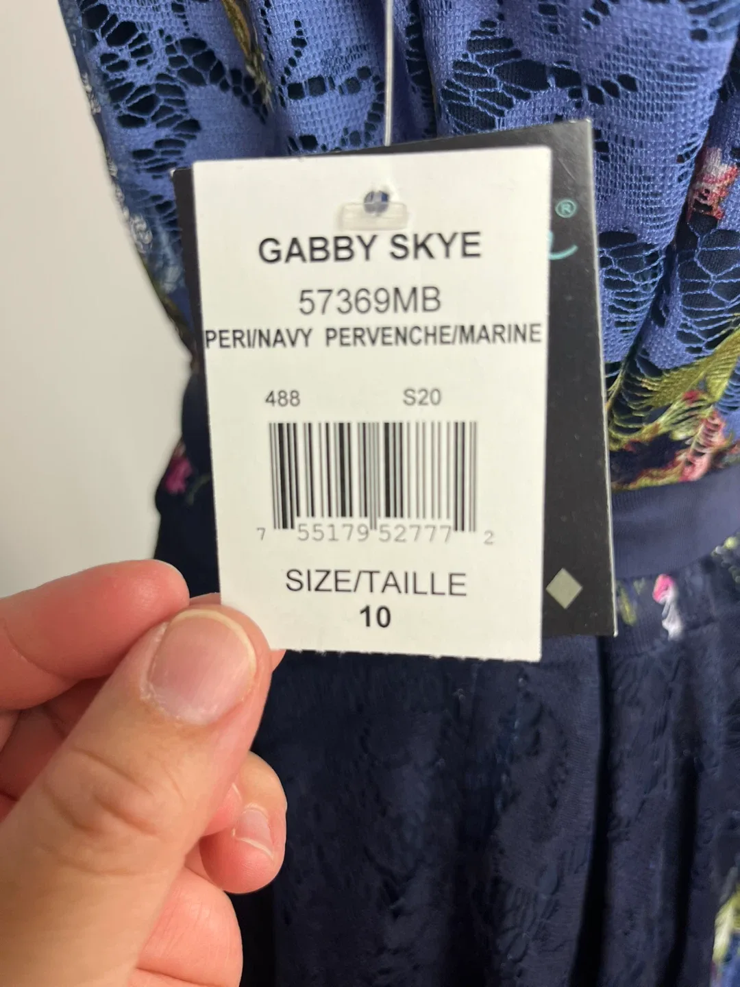 Gabby Skye Floral Lace Dress - Size 10 image indicator(3)