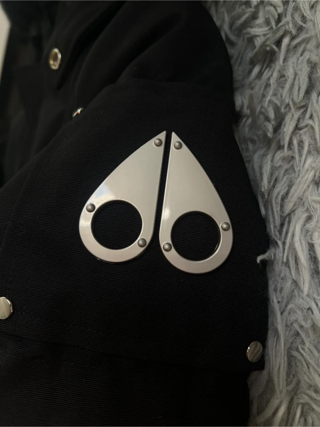 Black/Black Moose Knuckles Original Shearling Trim 3Q Jackets image indicator(5)