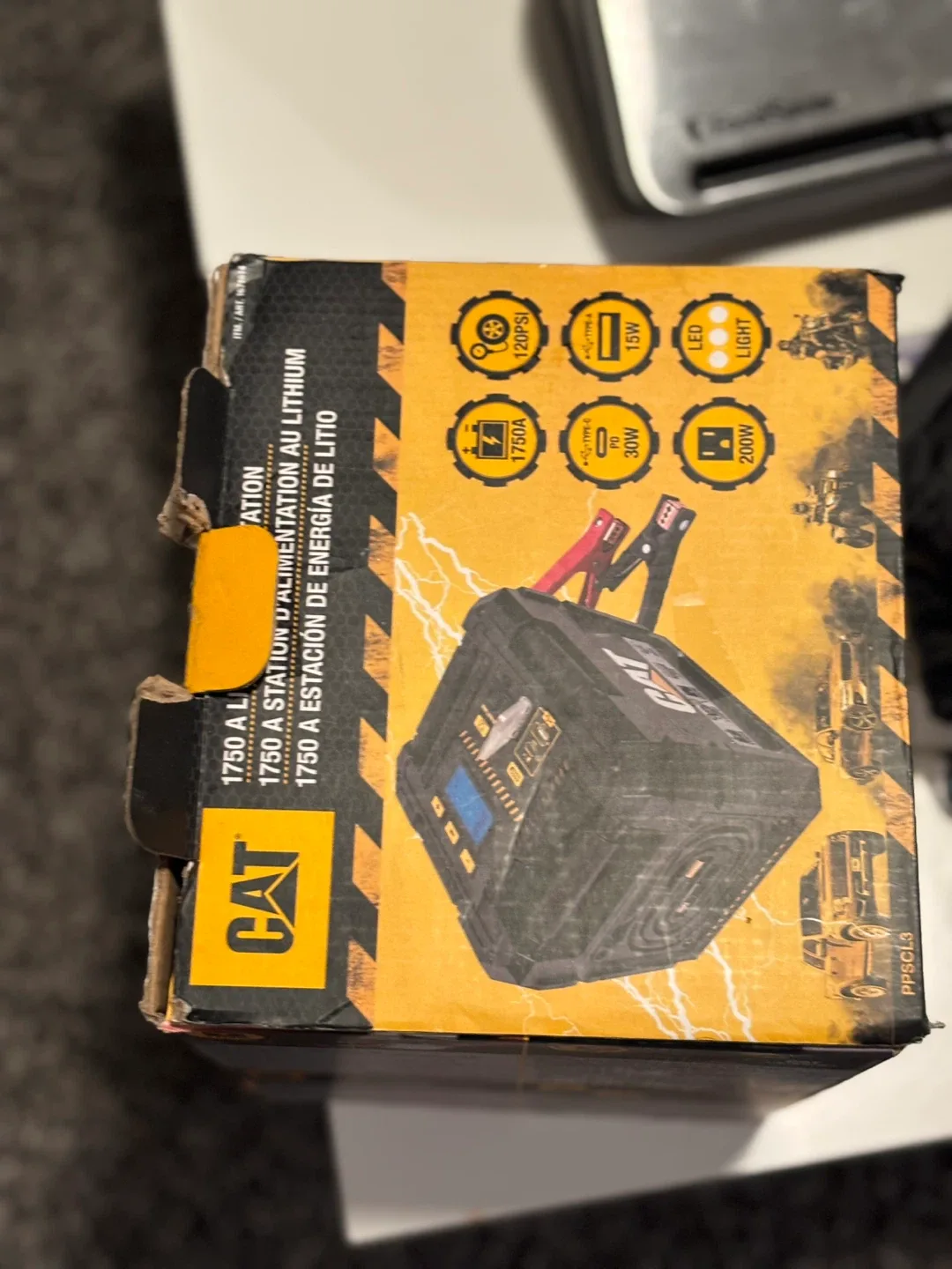 CAT 1750A Lithium Power Station Jump Starter