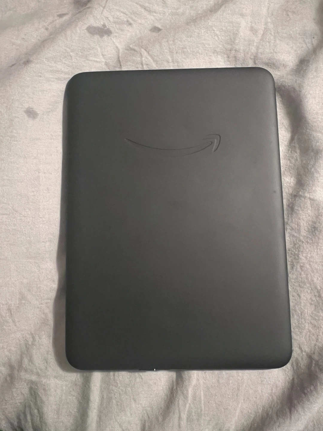 Kindle e-reader - photo 2