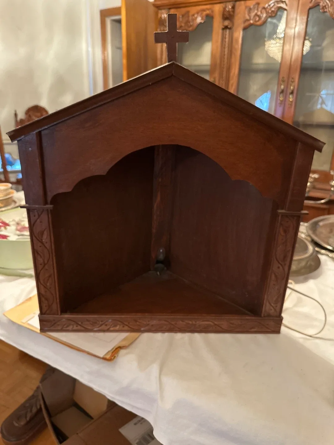 Vintage Wooden Corner Shelf with Light