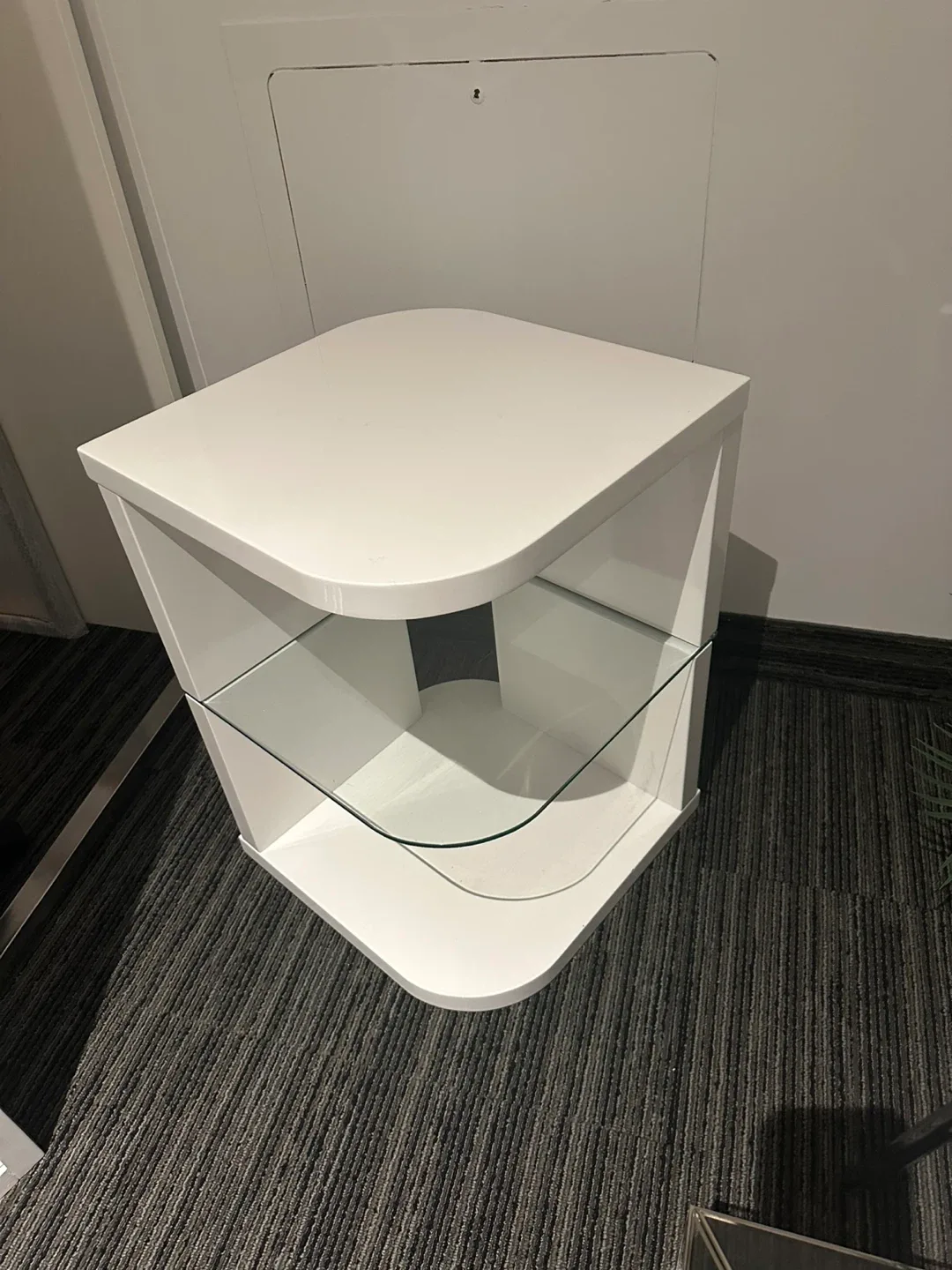 White End Table with Glass Shelf image indicator(2)