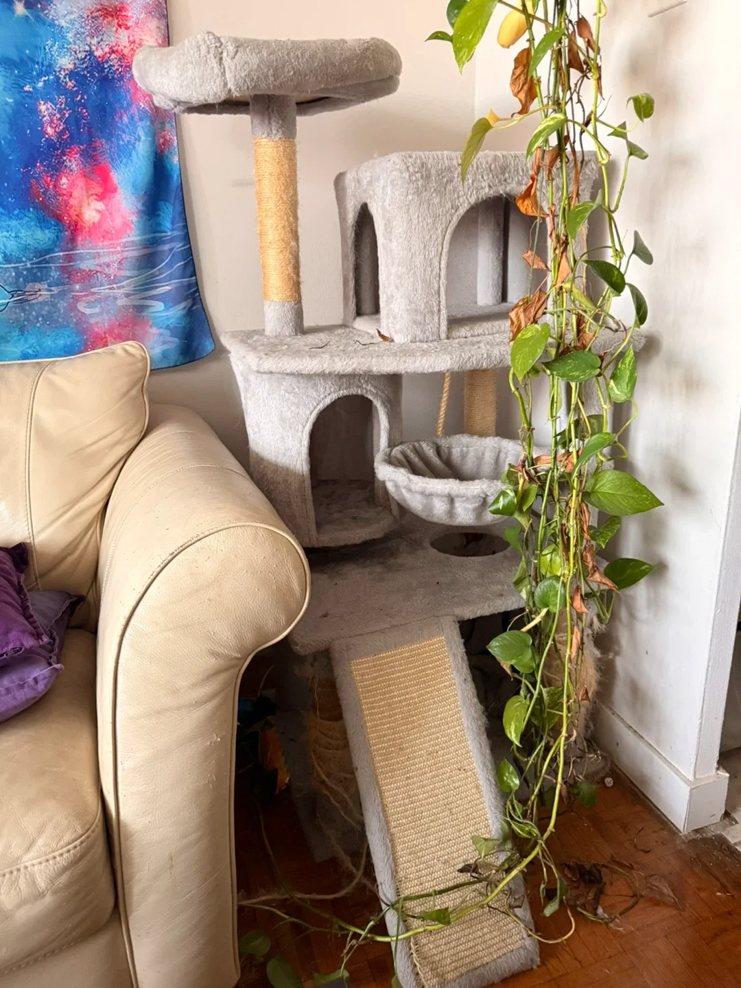 Cat Tree / Cat Tower