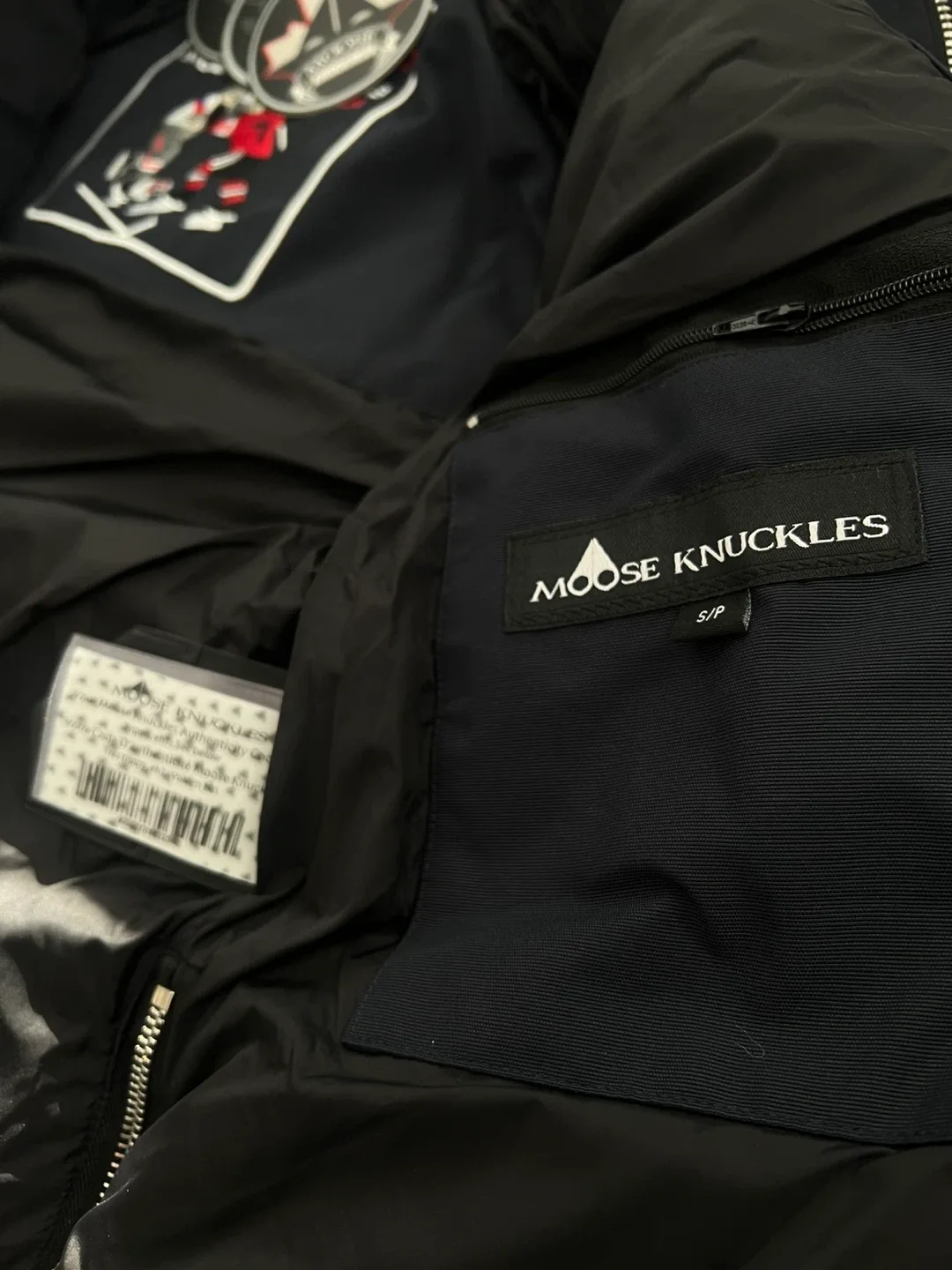 Navy/Black Moose Knuckles Original Shearling Trim 3Q Jackets image indicator(3)