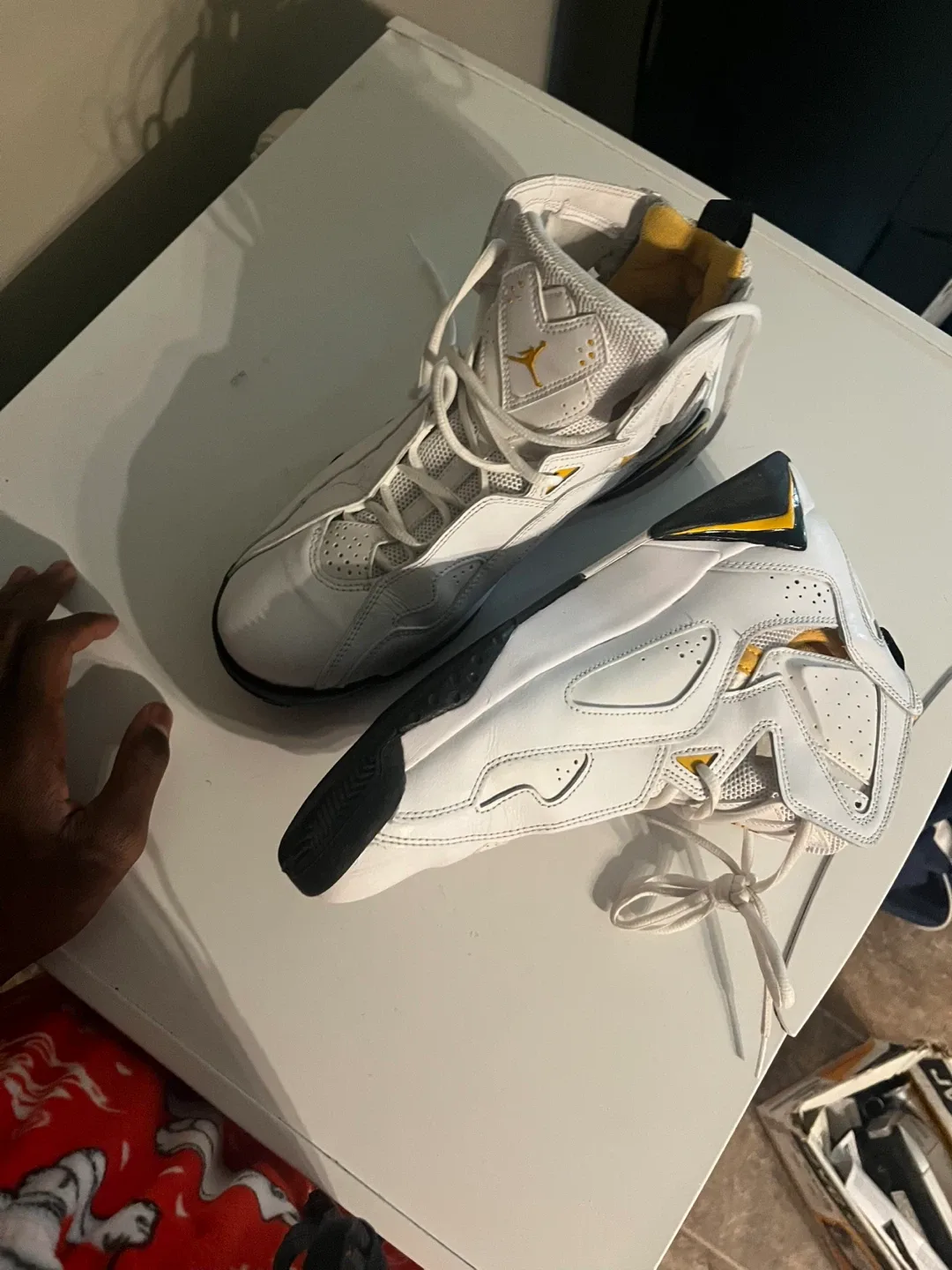 Jordan True Flight Size 10 Sneakers image indicator(3)