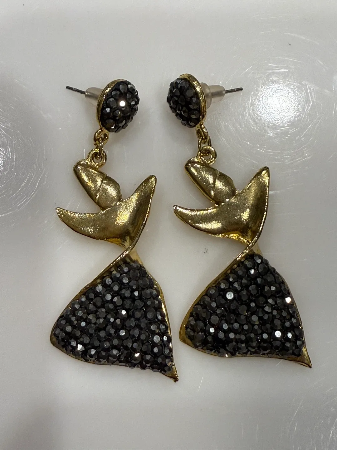 Drop Earrings - Gold & Black