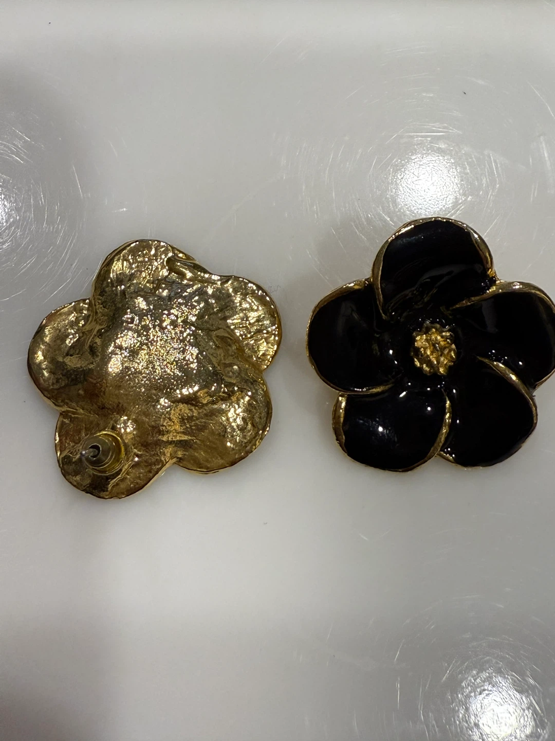 Black Flower Earrings - photo 3