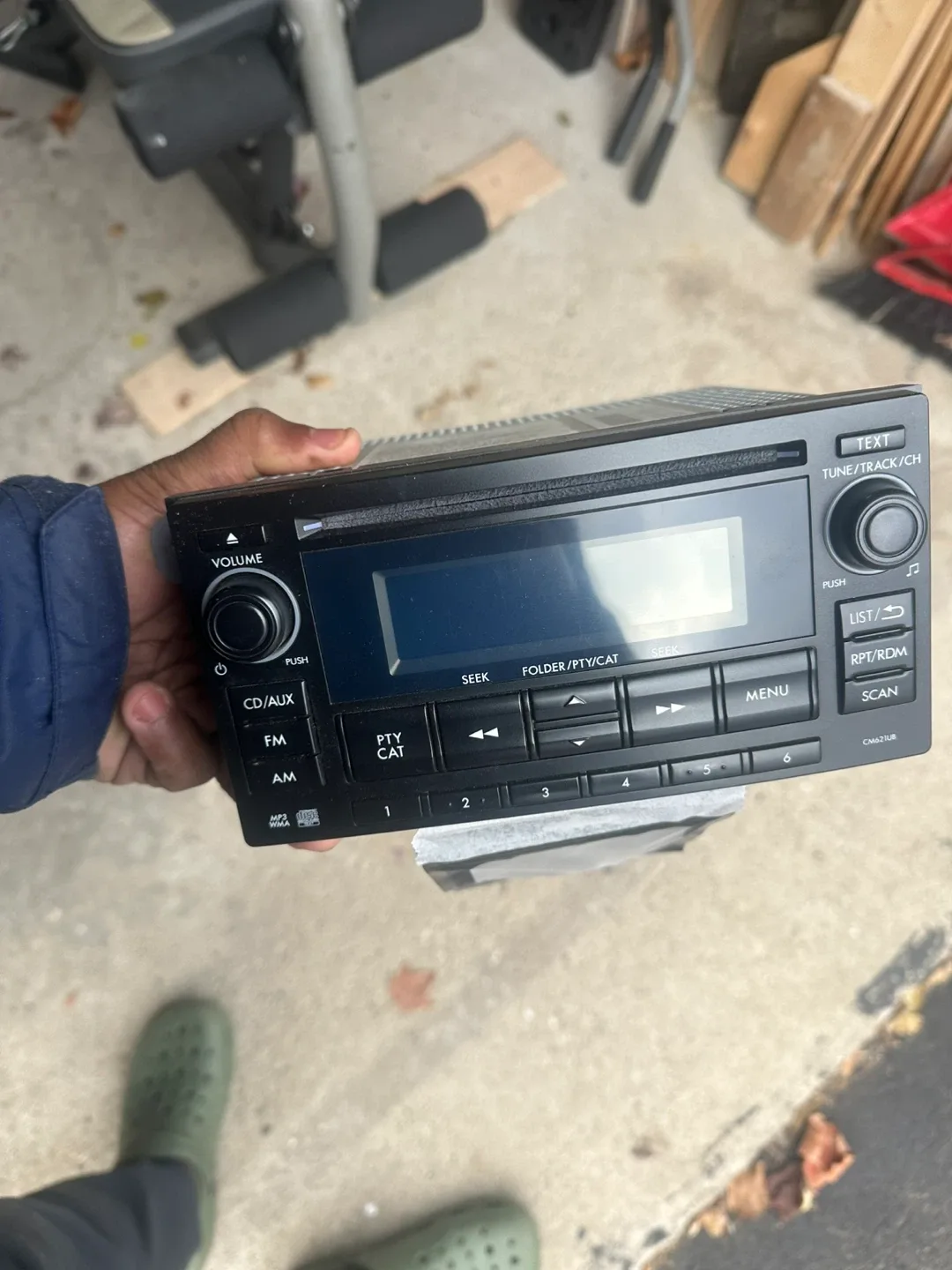 Clarion Subaru PT-3386A-A Car Stereo