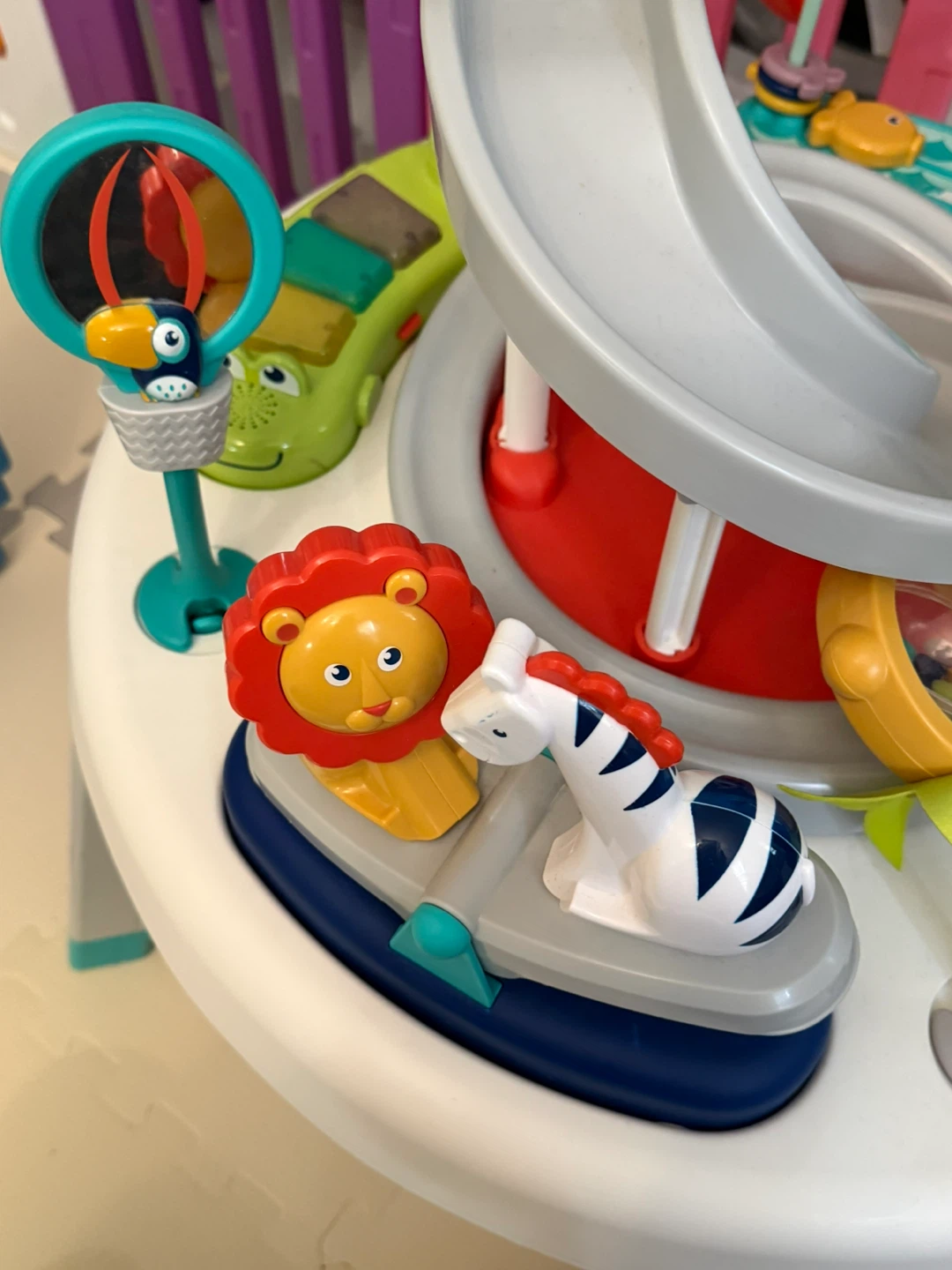 Fisher price Activity Centre - photo 2