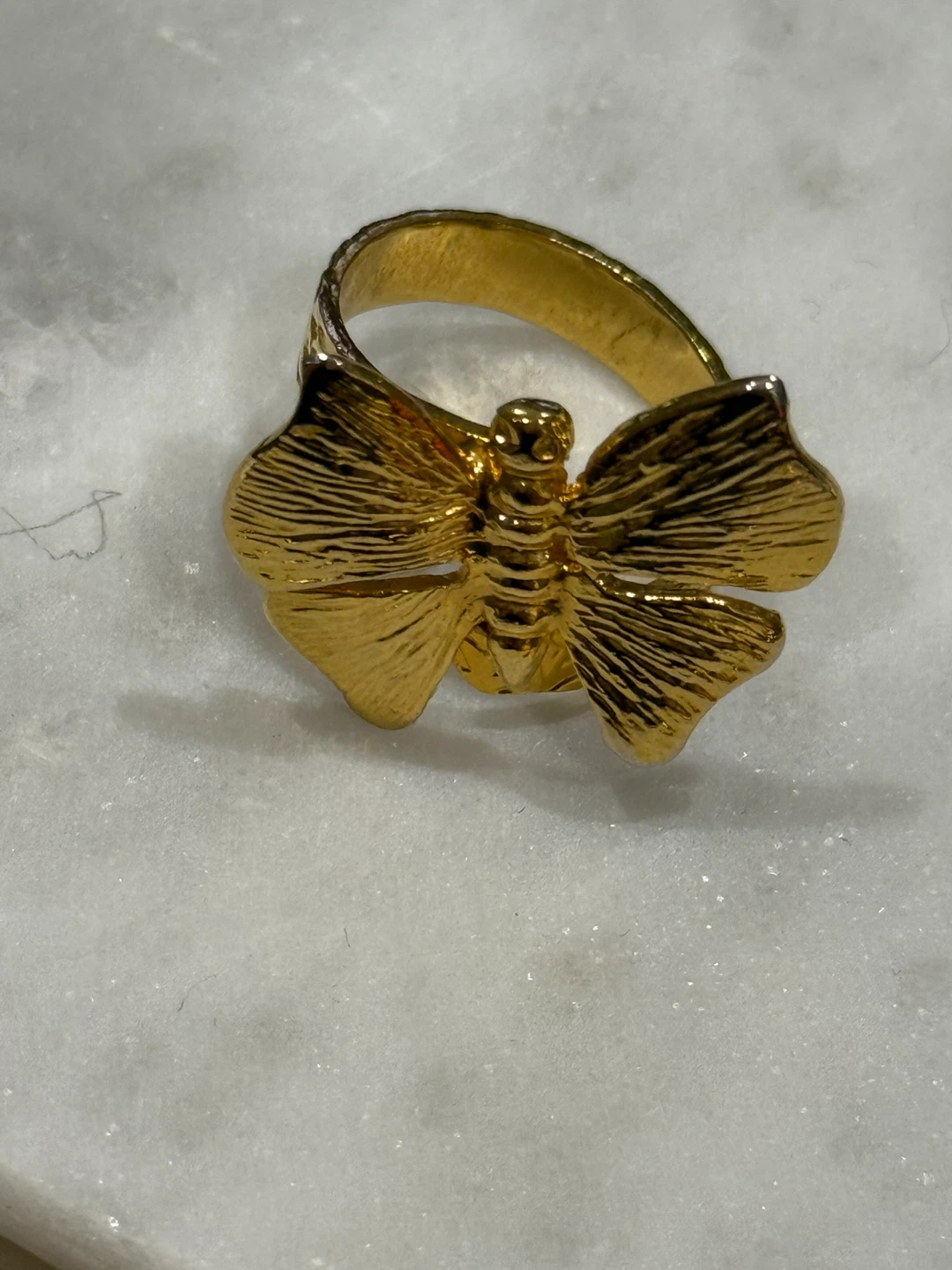 Gold Butterfly Ring - photo 2