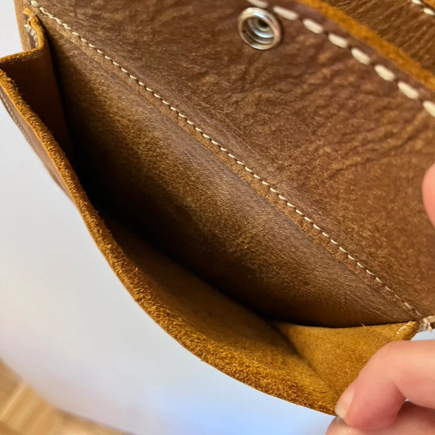 Roots Genuine Leather Brown Crossbody Bag image indicator(6)