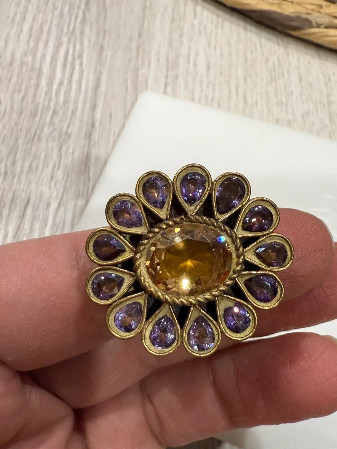 Vintage Style Flower Ring image indicator(5)