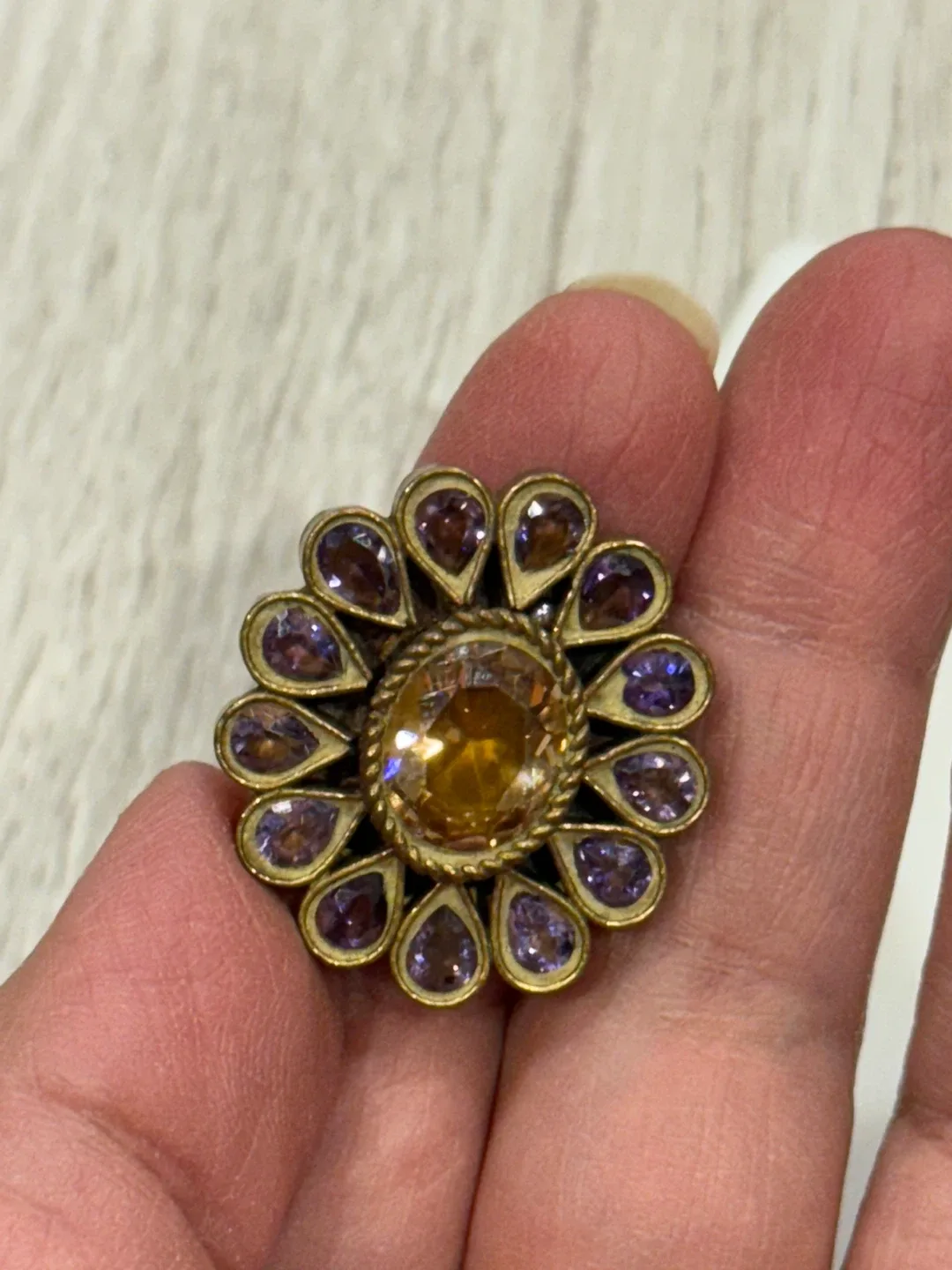 Vintage Style Flower Ring image indicator(2)