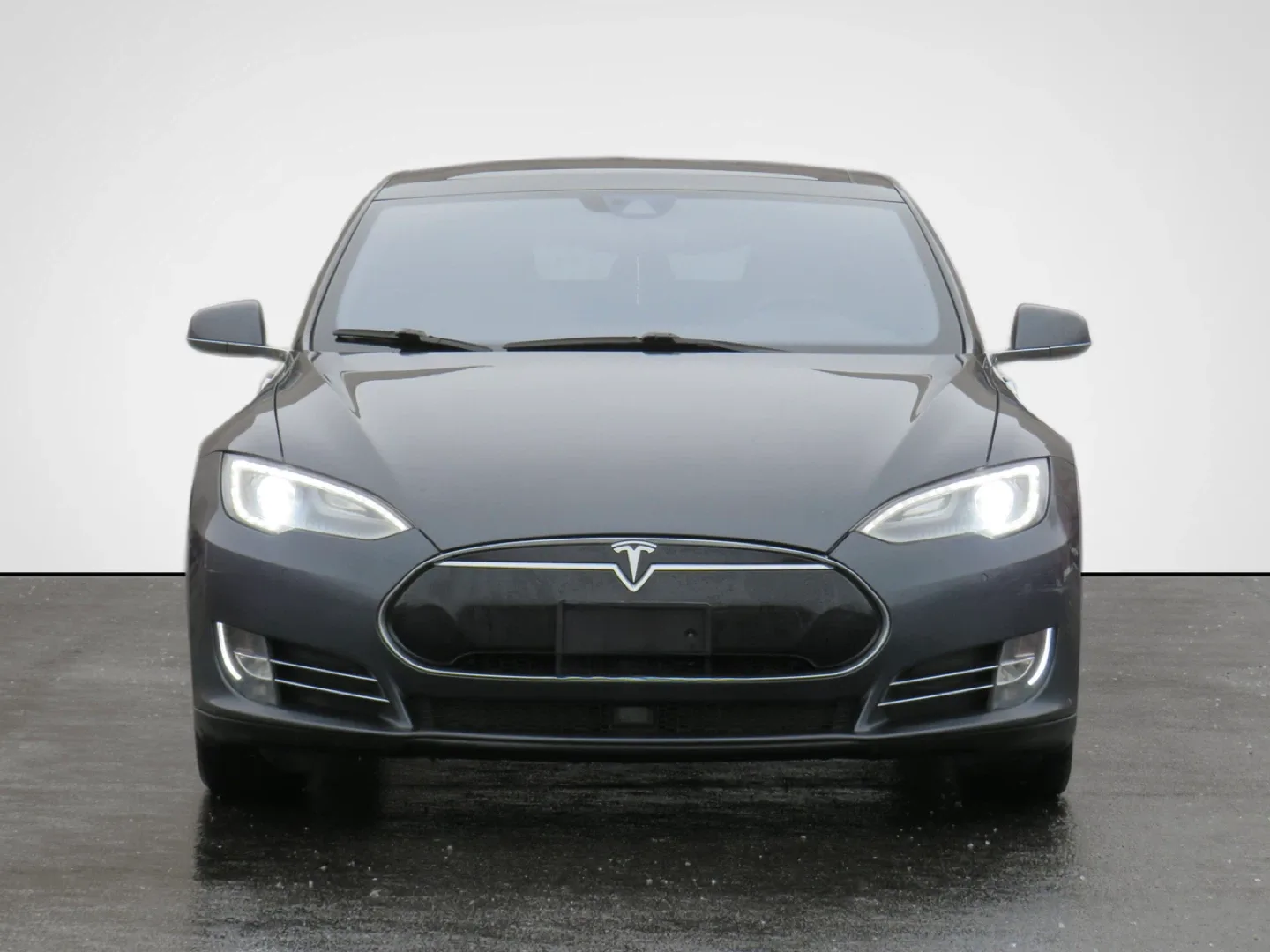 2015 Tesla Model S 70D