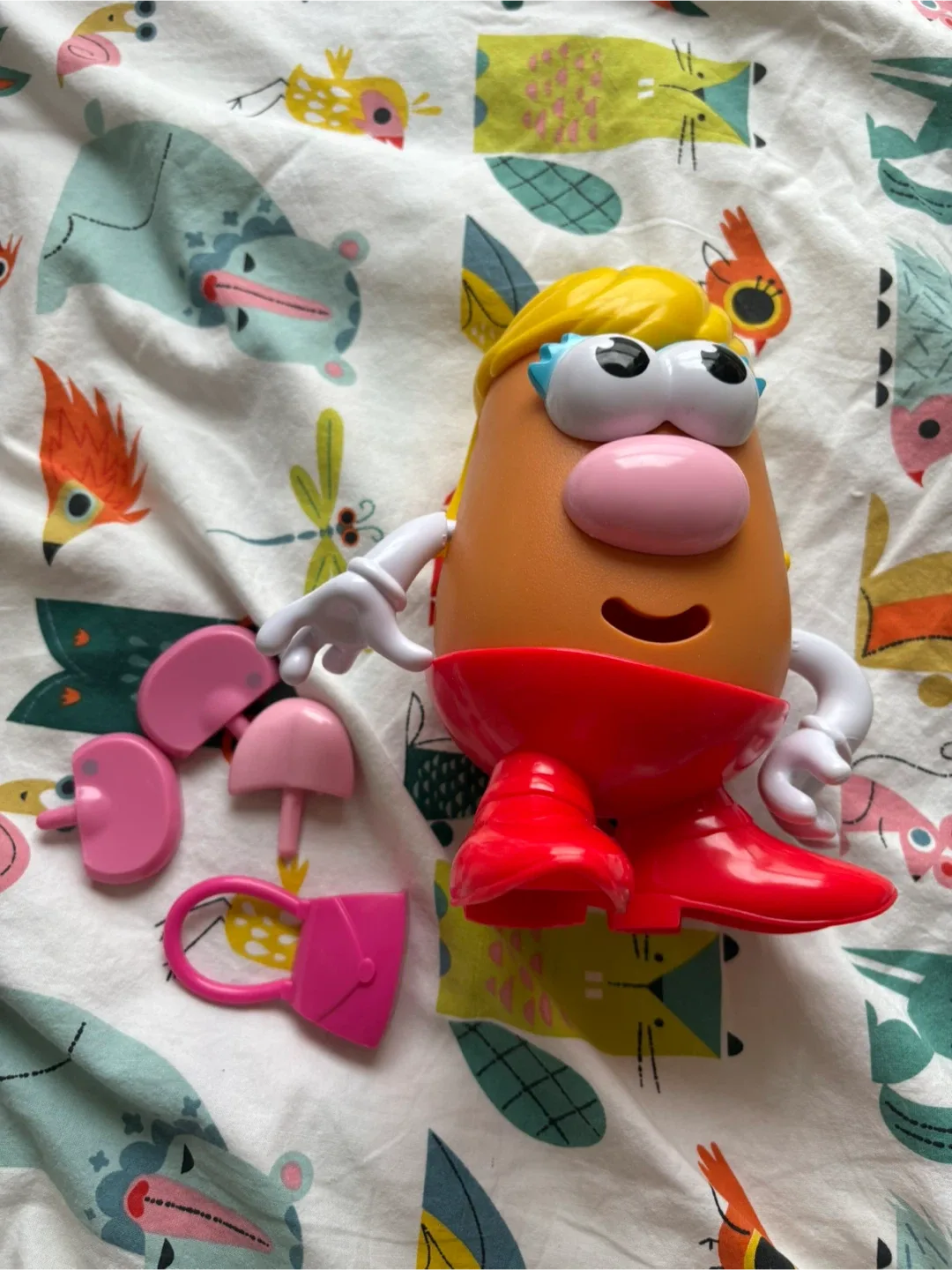 Mixed Lot of Kids Toys & Books image indicator(3)