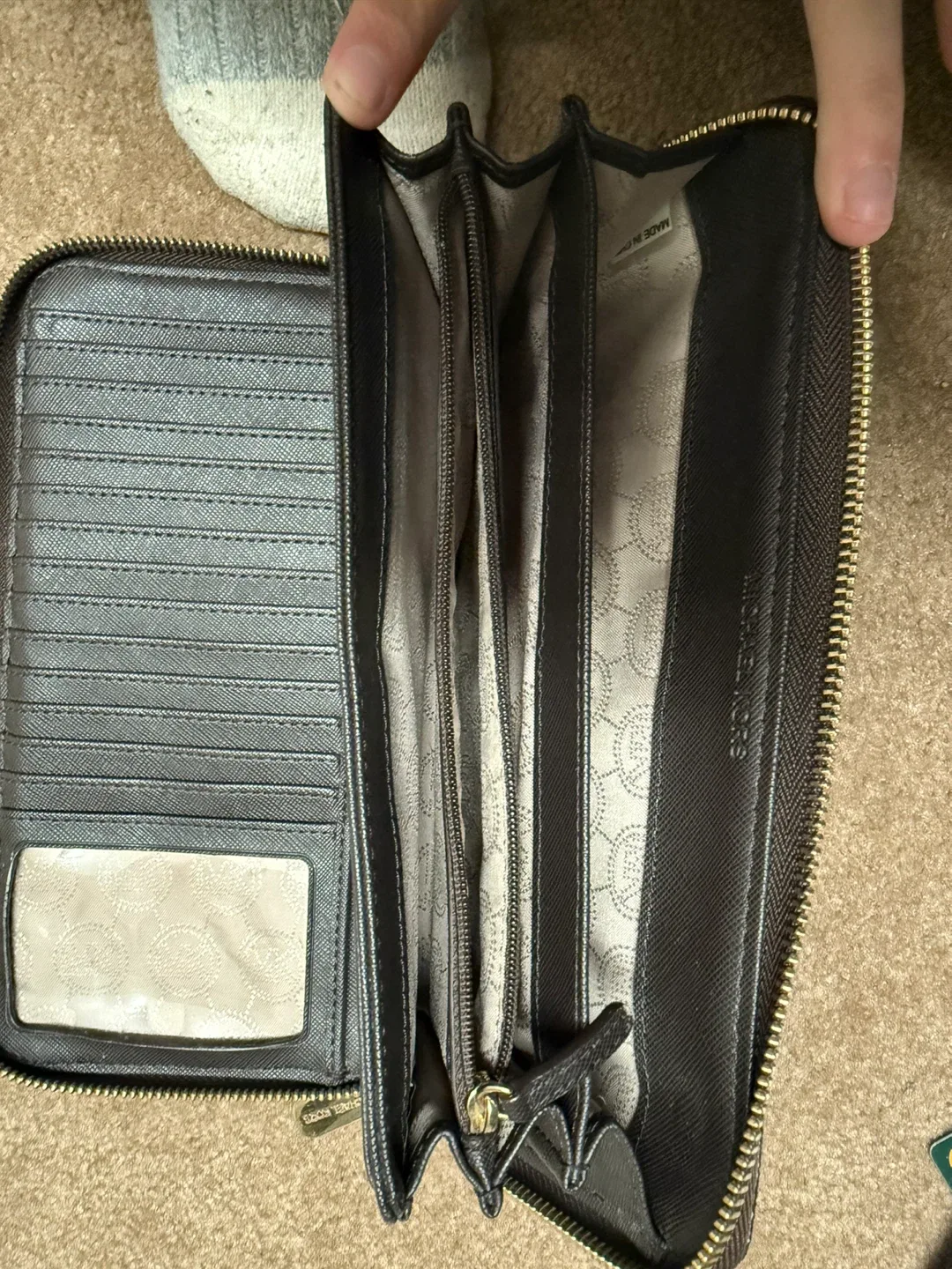 Michael Kors Brown Wallet image indicator(3)