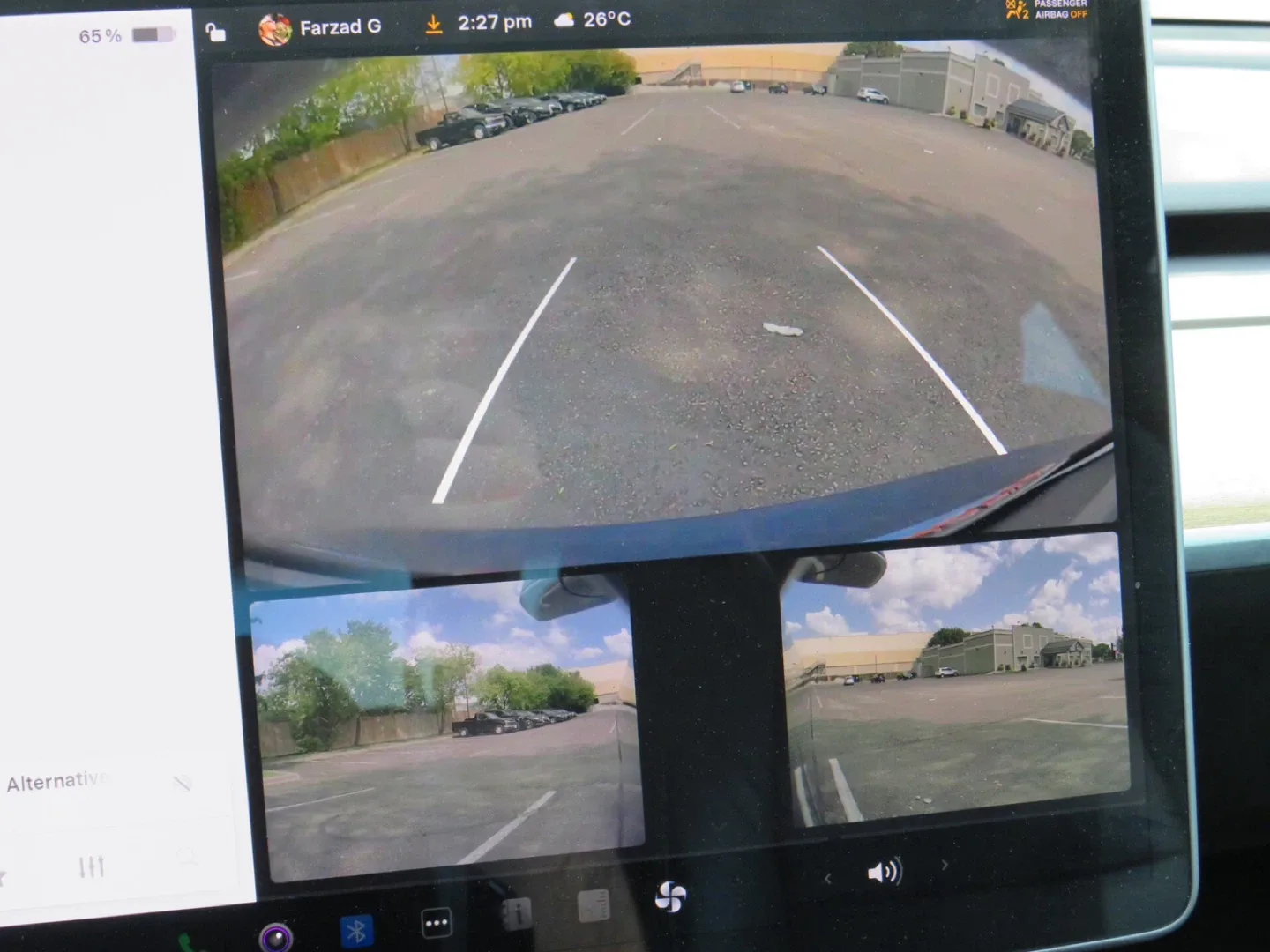 2020 Blue Tesla Model 3 image indicator(7)