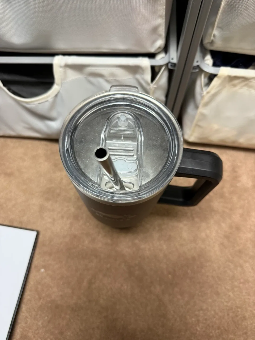 Roots Black 40 oz Tumbler with Handle & Straw image indicator(3)