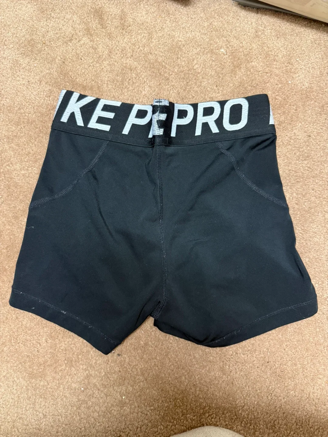 Nike Pro Black Shorts image indicator(2)