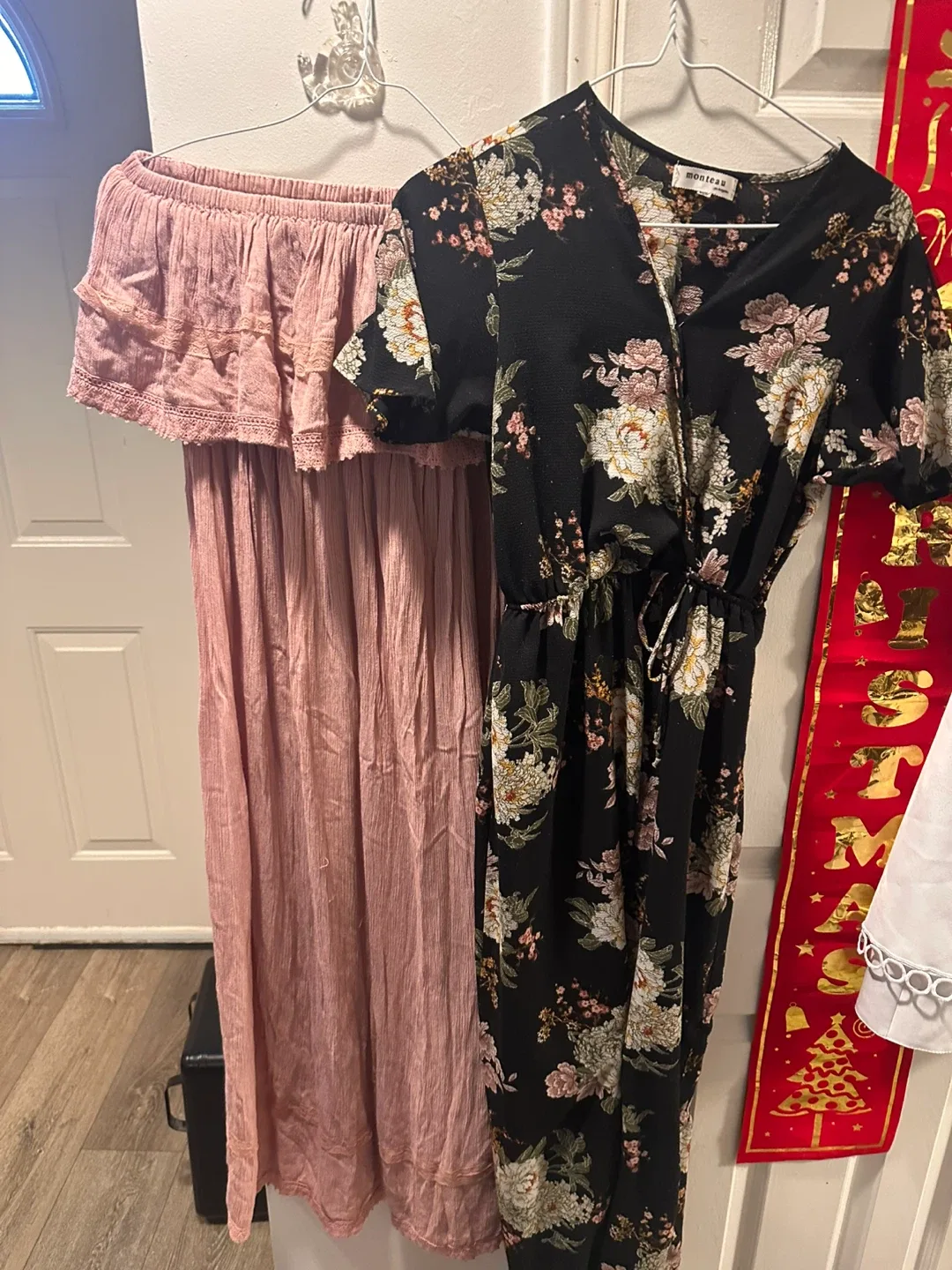 Assorted Women's Dresses image indicator(5)