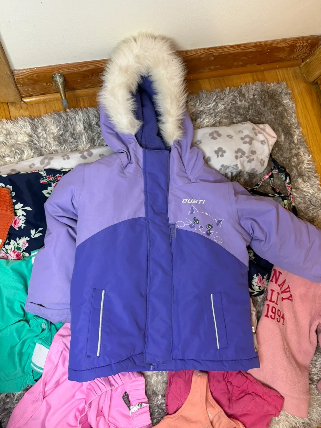 Girls' Clothing Bundle - Variety of Styles/ Seasons image indicator(3)