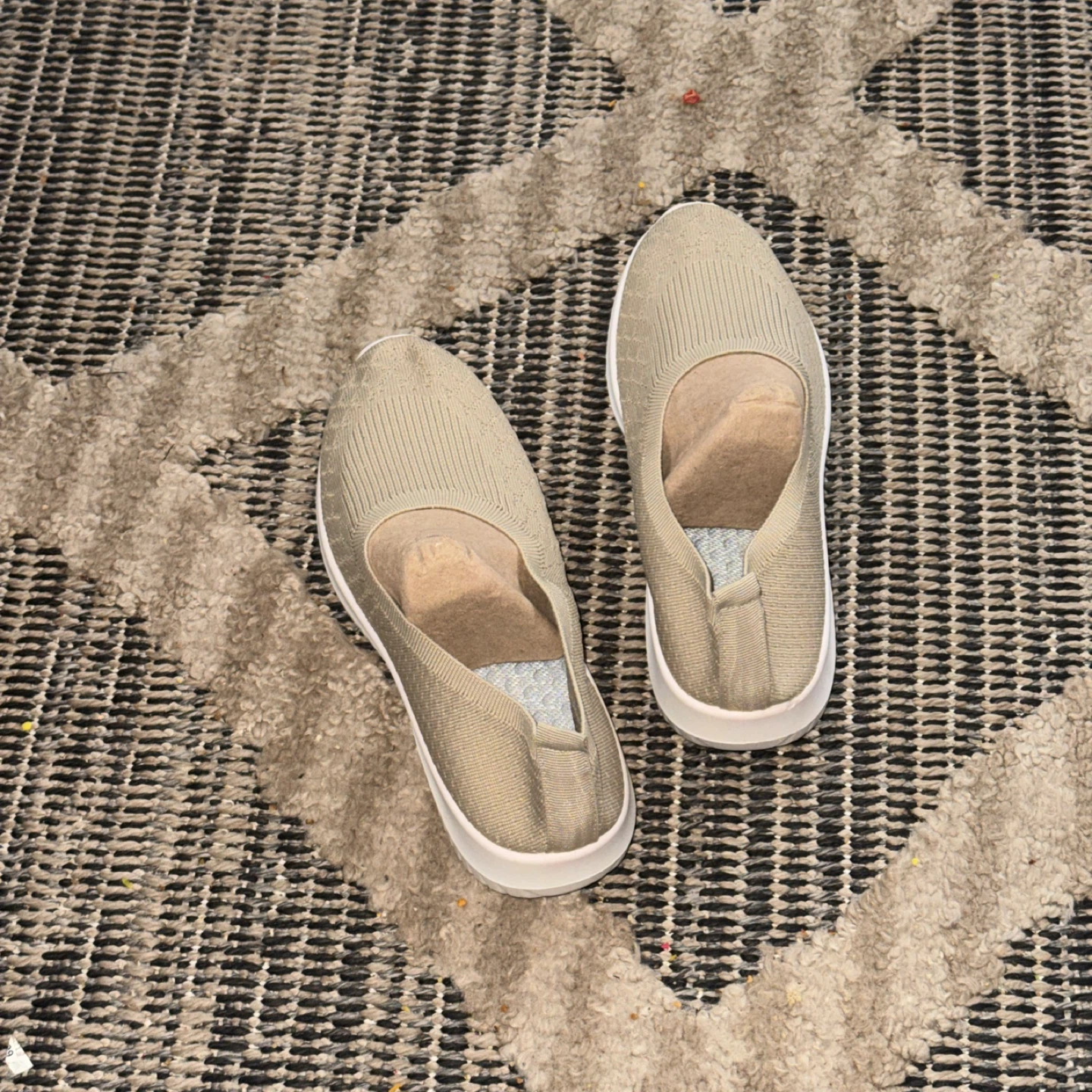 Beige Slip-on Shoes Size 9 Mesh Fabric - photo 4