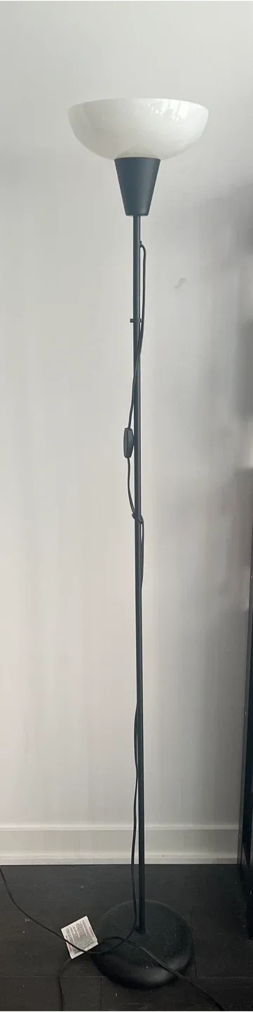 IKEA TÄGARP Floor Lamp - Black image indicator(2)