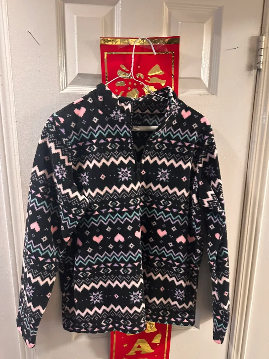 4 Variety of Women's Clothing - Sweaters & Jacket image indicator(5)