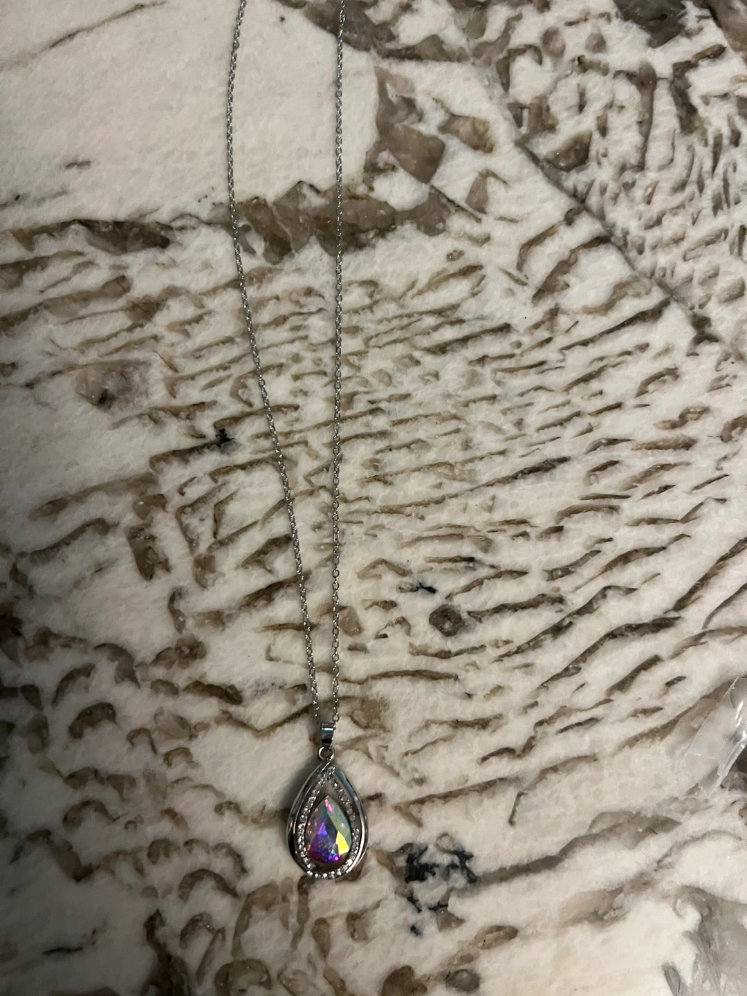 Silver Teardrop Pendant Necklace - photo 2