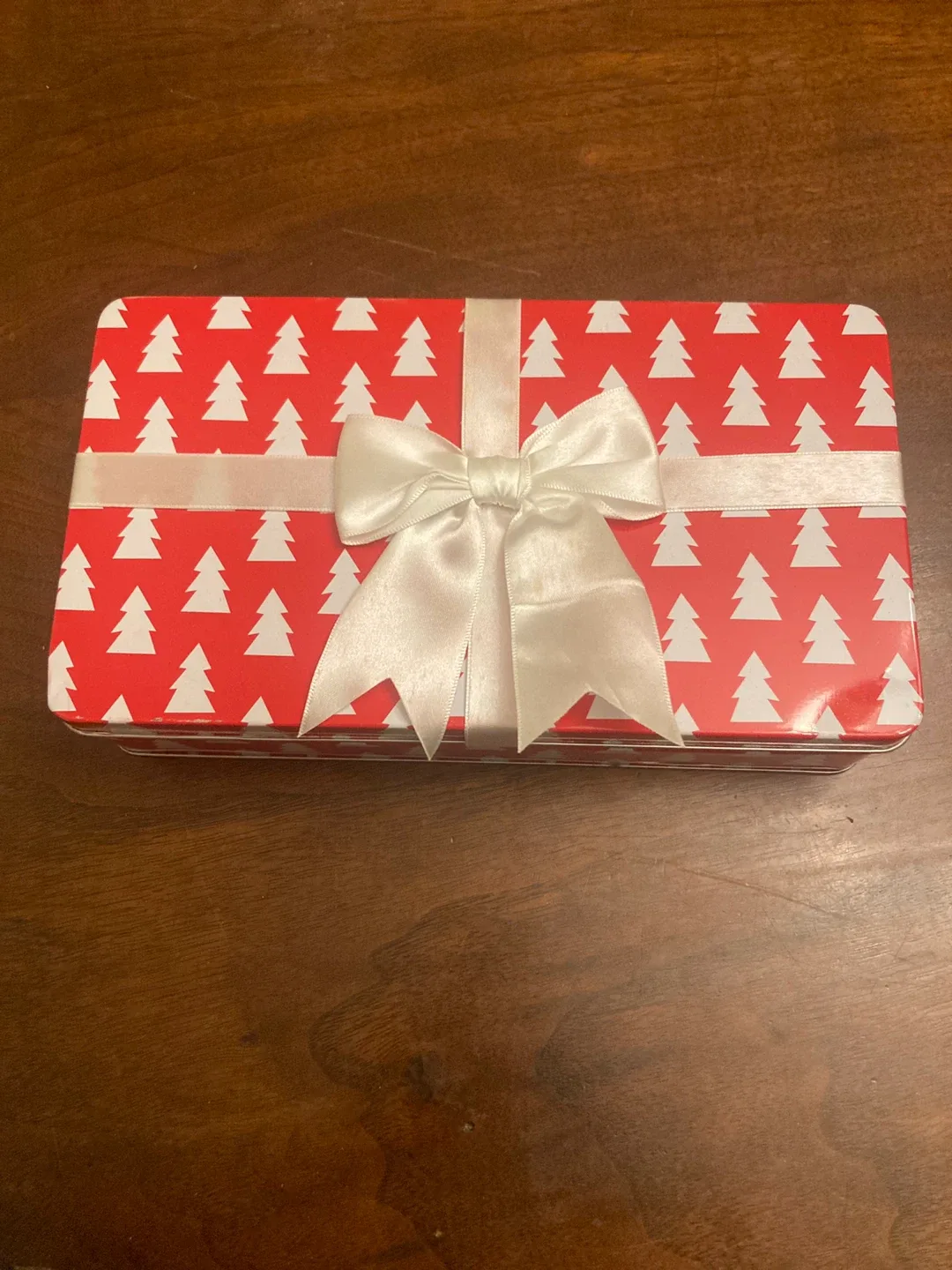 Tin Box - NEW with price sticker