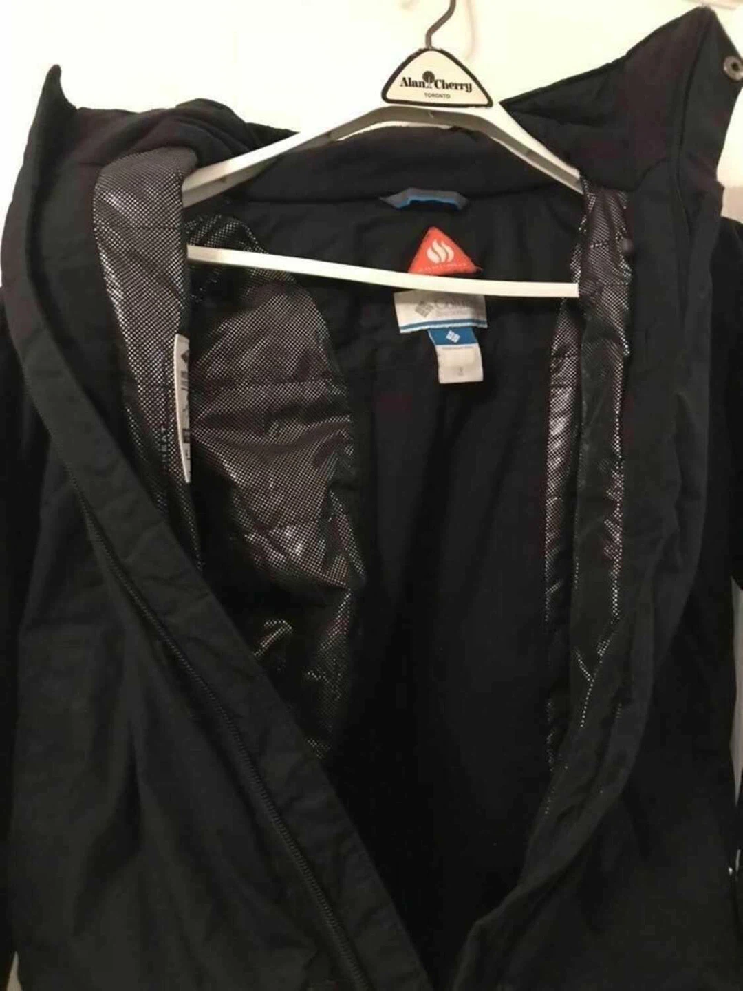 Kid’s Columbia Winter Jacket Size S (New Condition) - photo 5