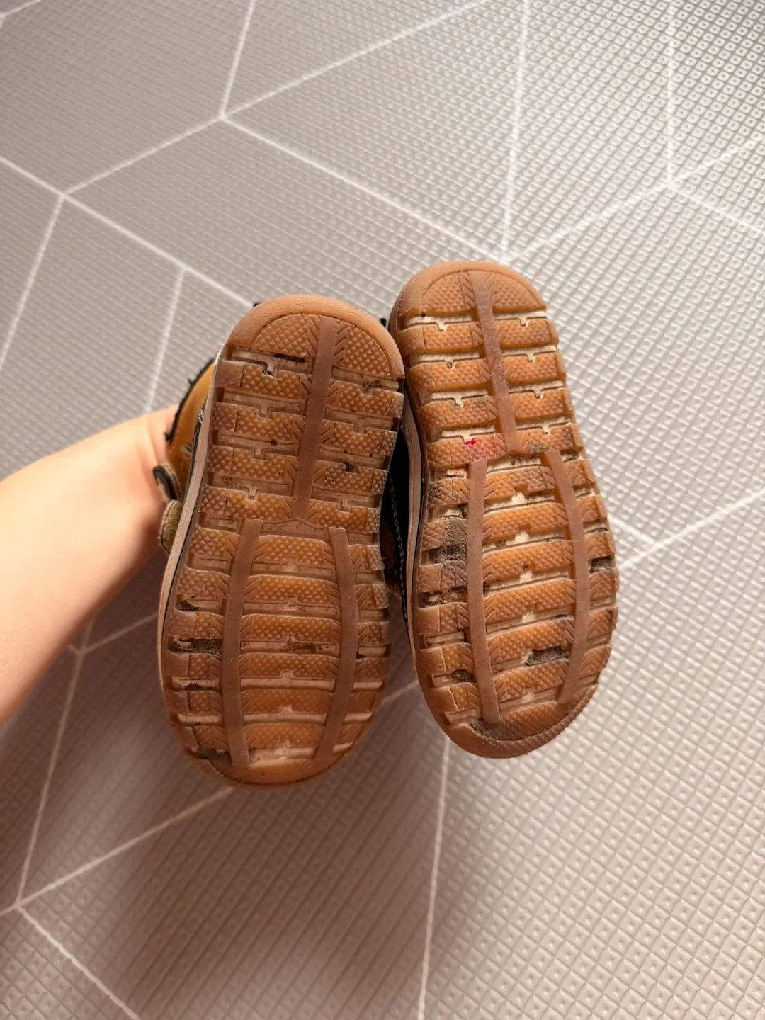 Kids' Winter Boots - Size Unknown image indicator(5)