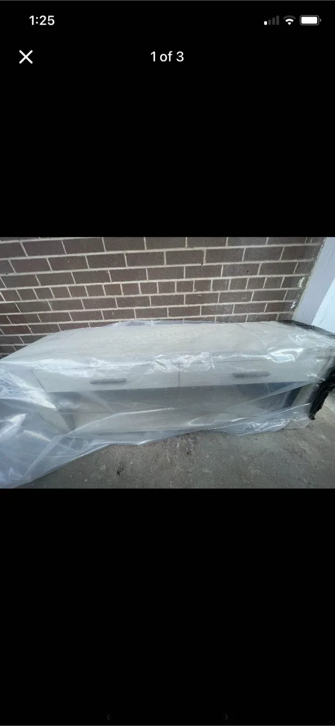 Magnussen Home Refton Table