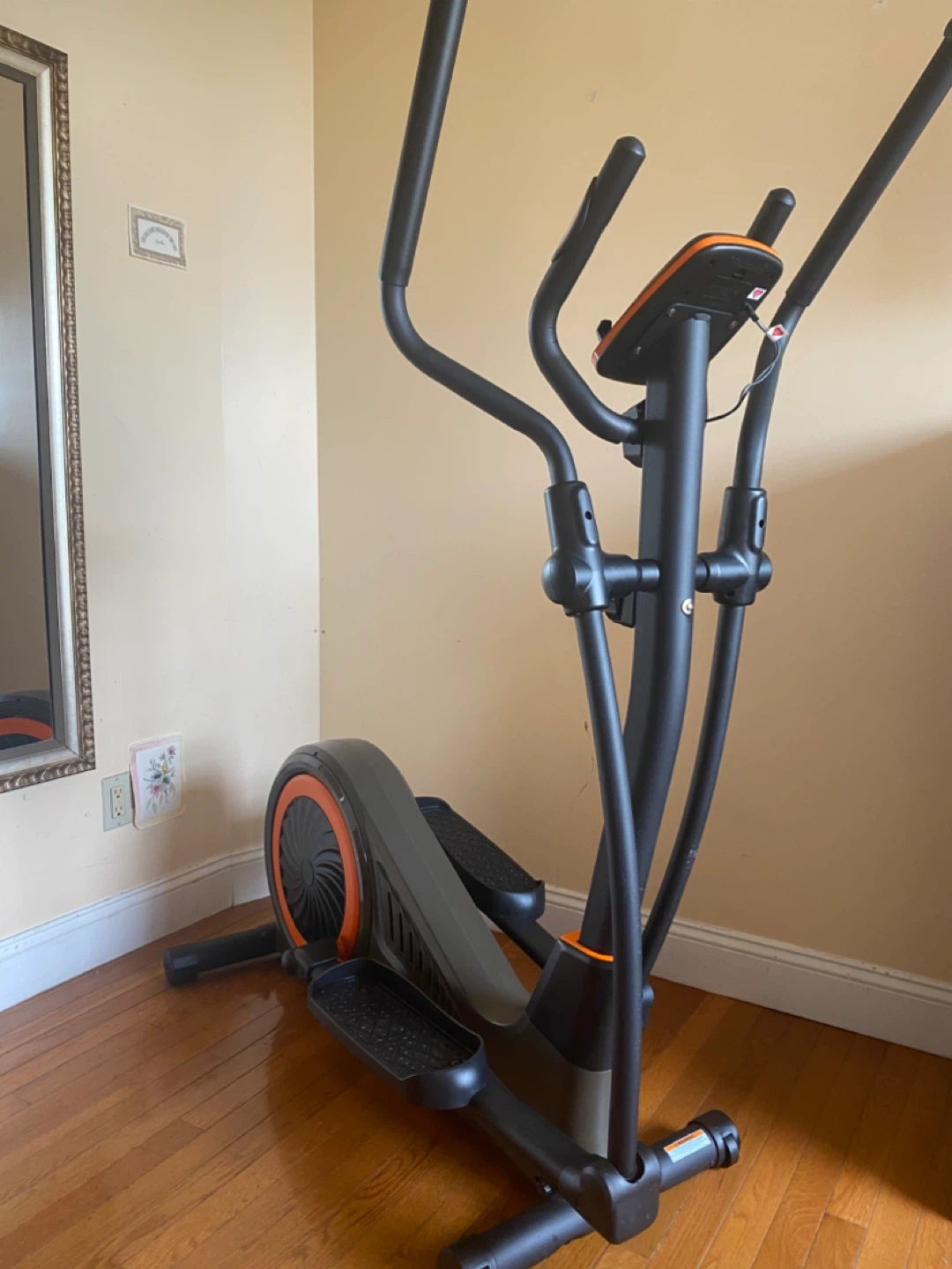 Elliptical Exercise Machine $799 Retail - photo 4
