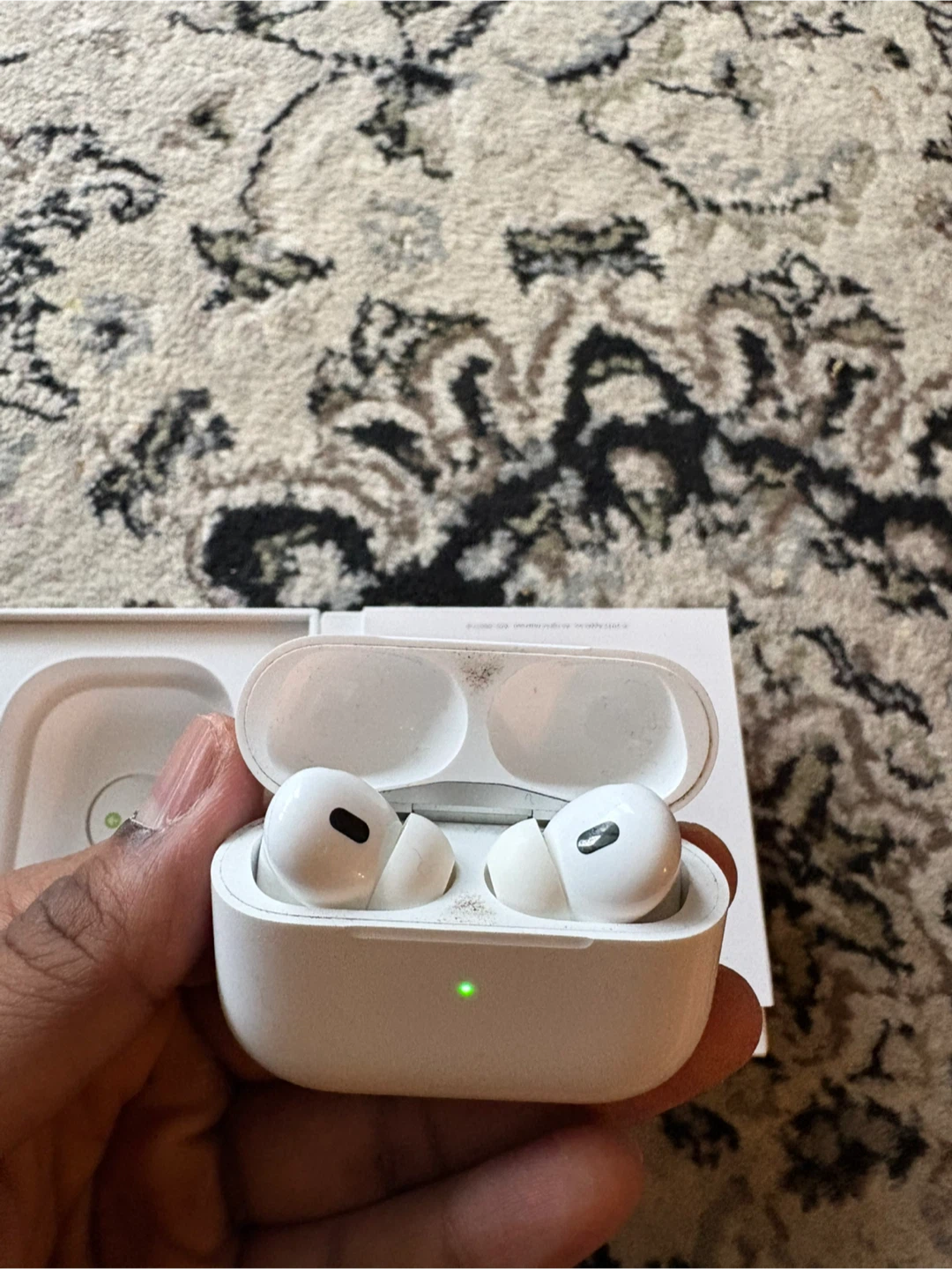 Apple AirPods Pro (2nd generation) with MagSafe Case